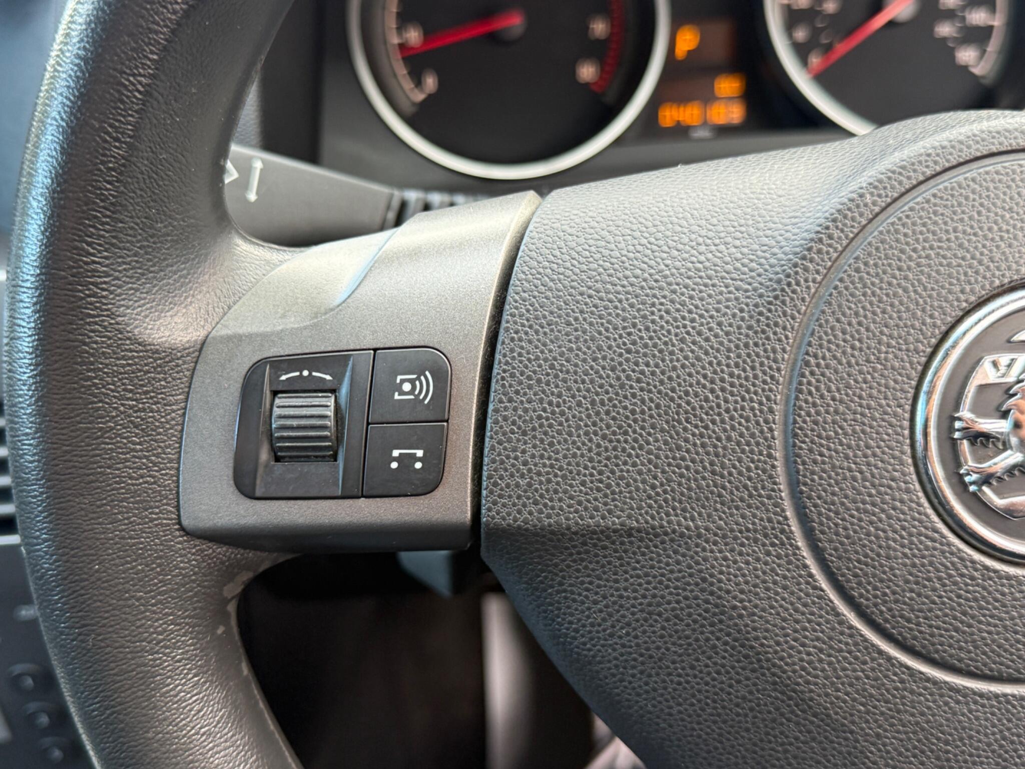 Vauxhall Astra - Image 59