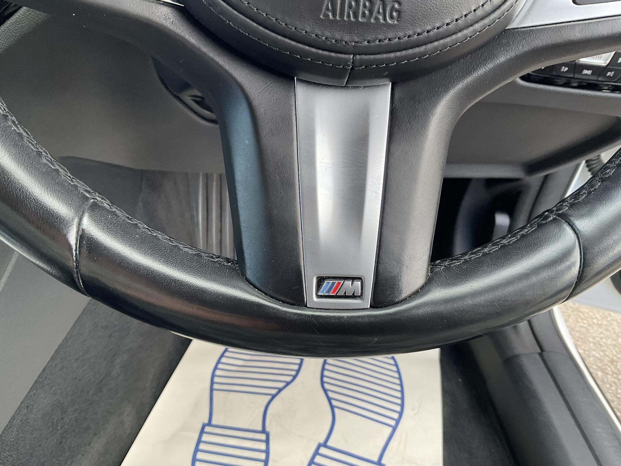 BMW I4 view 29