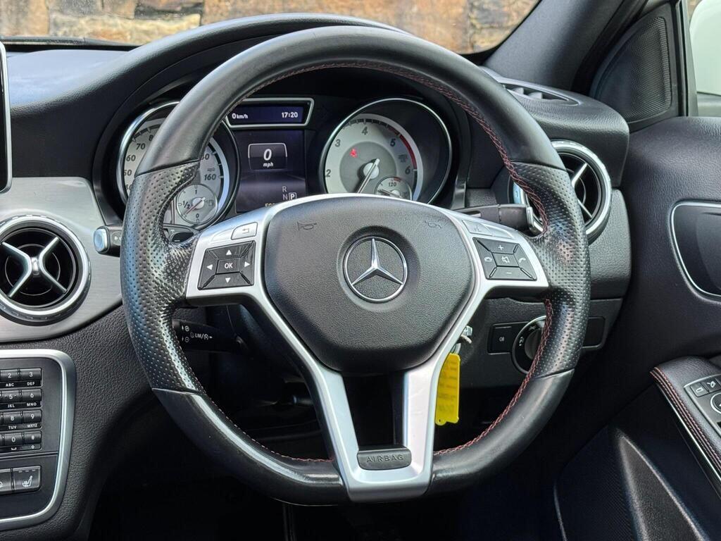 Mercedes-Benz Gla view 26
