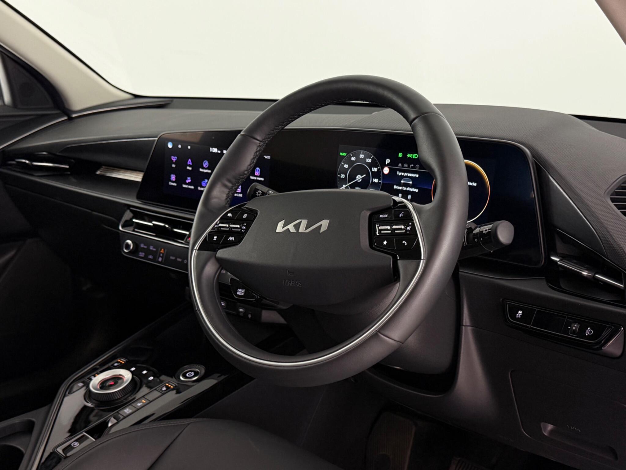 Kia Niro view 3