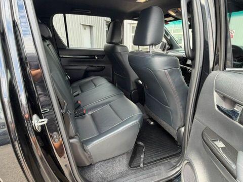 Toyota Hilux view 17