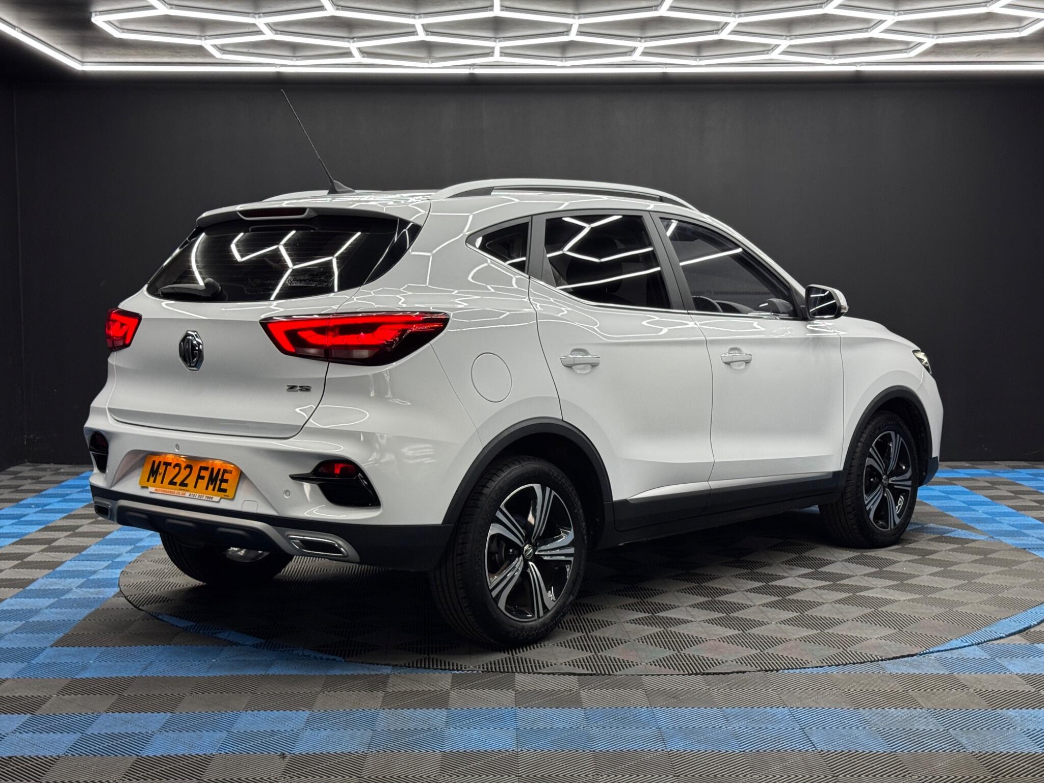 MG MG ZS view 5