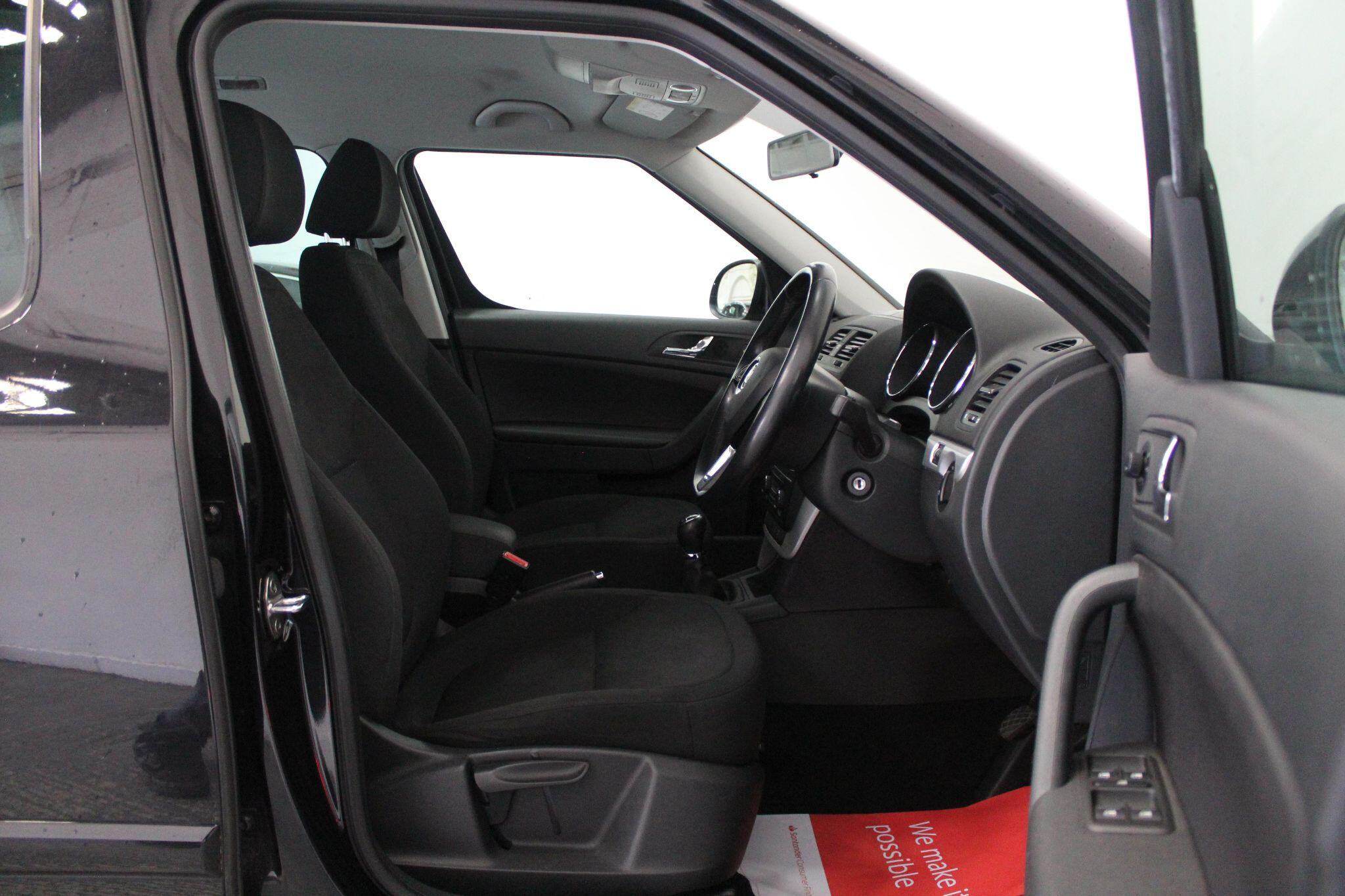 Skoda Yeti view 30