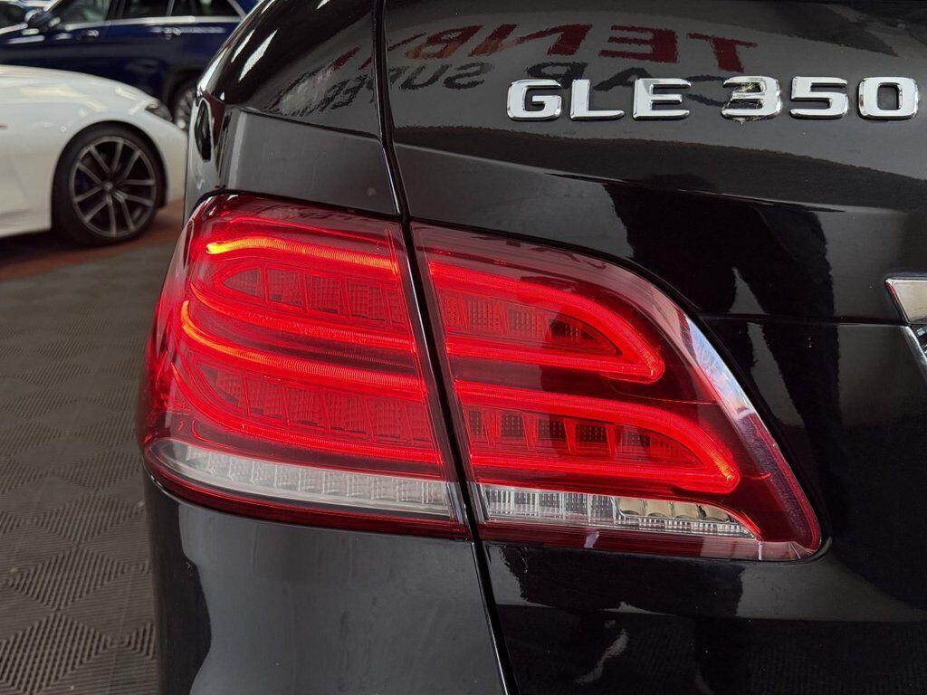 Mercedes-Benz Gle view 29