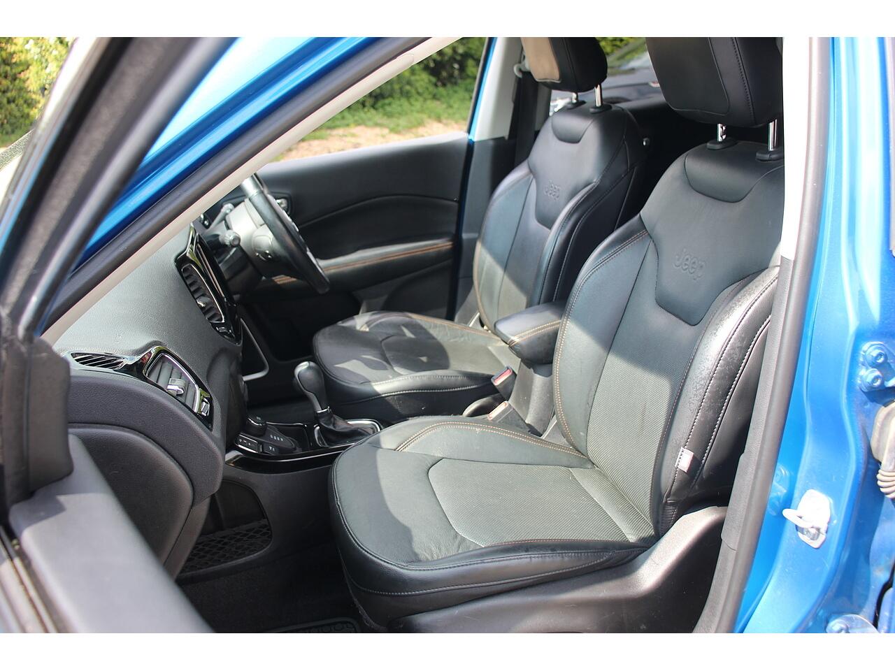 Jeep Compass view 16