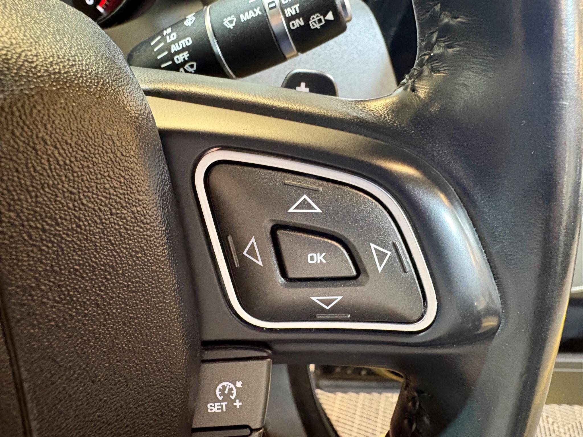 Land Rover Range Rover Evoque view 33