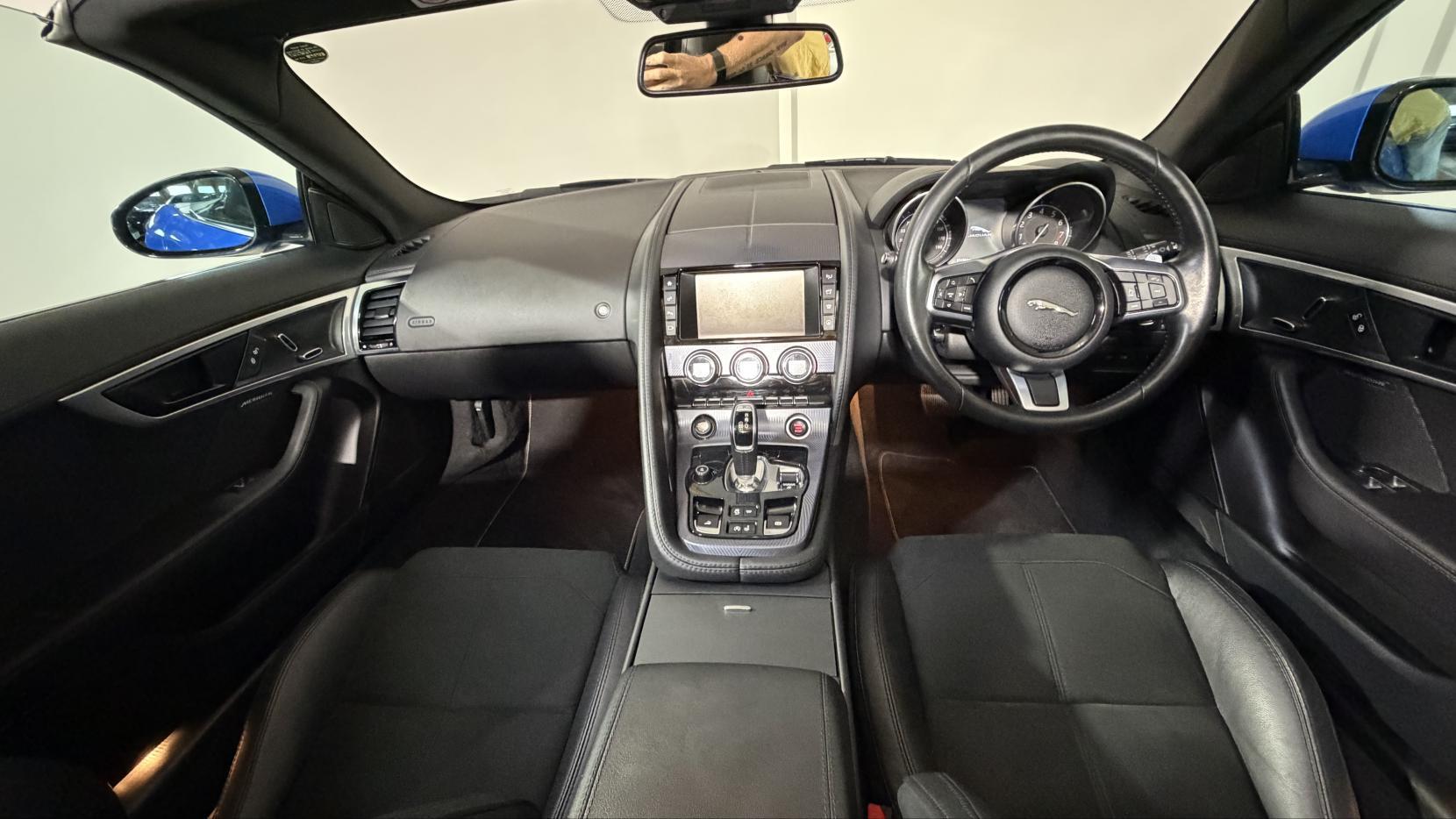 Jaguar F-Type view 8