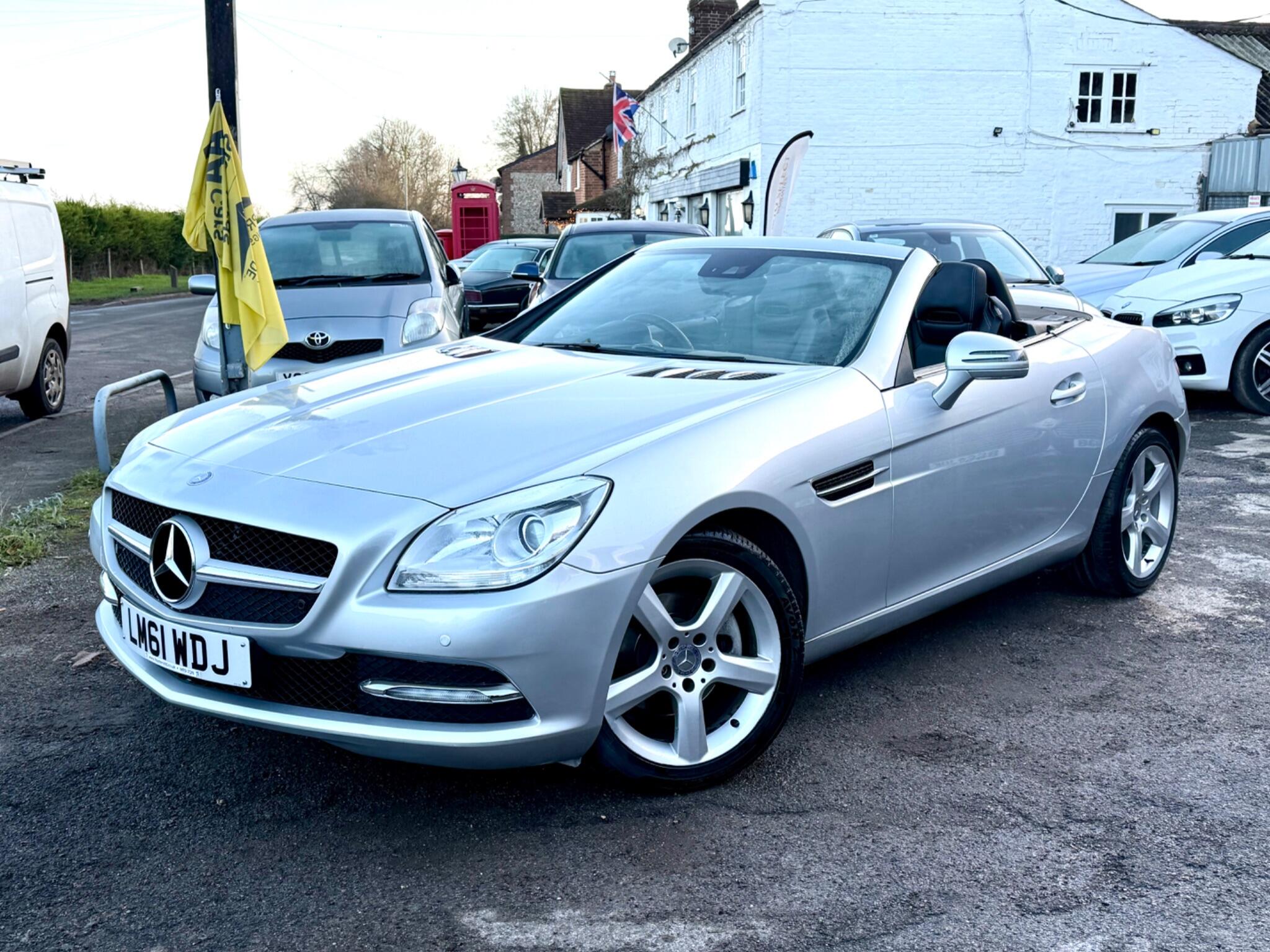 2011 Mercedes-Benz SLK image 21
