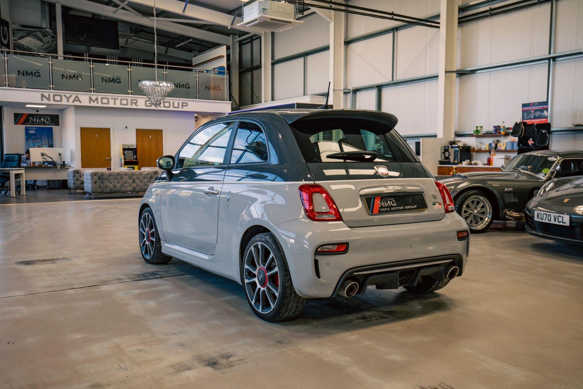 Abarth 595 view 29