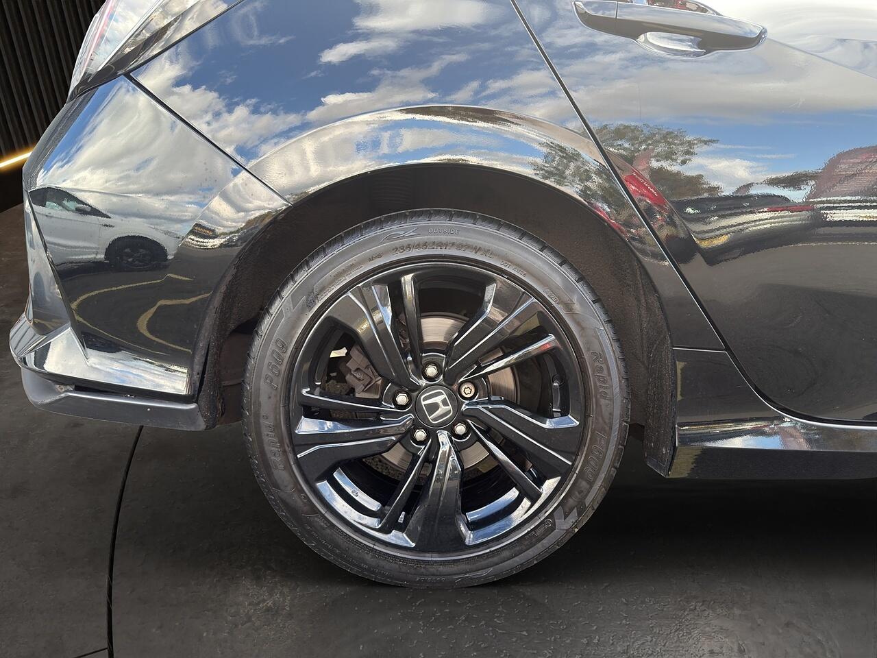 Honda Civic view 10