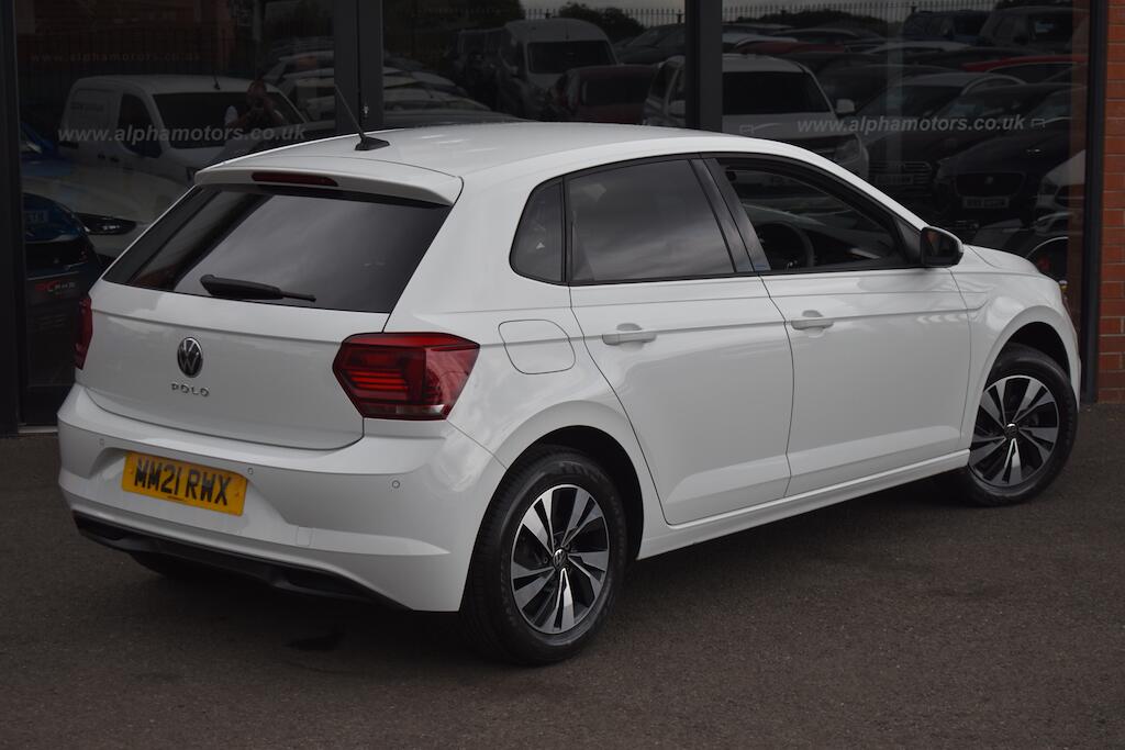 Volkswagen Polo view 7