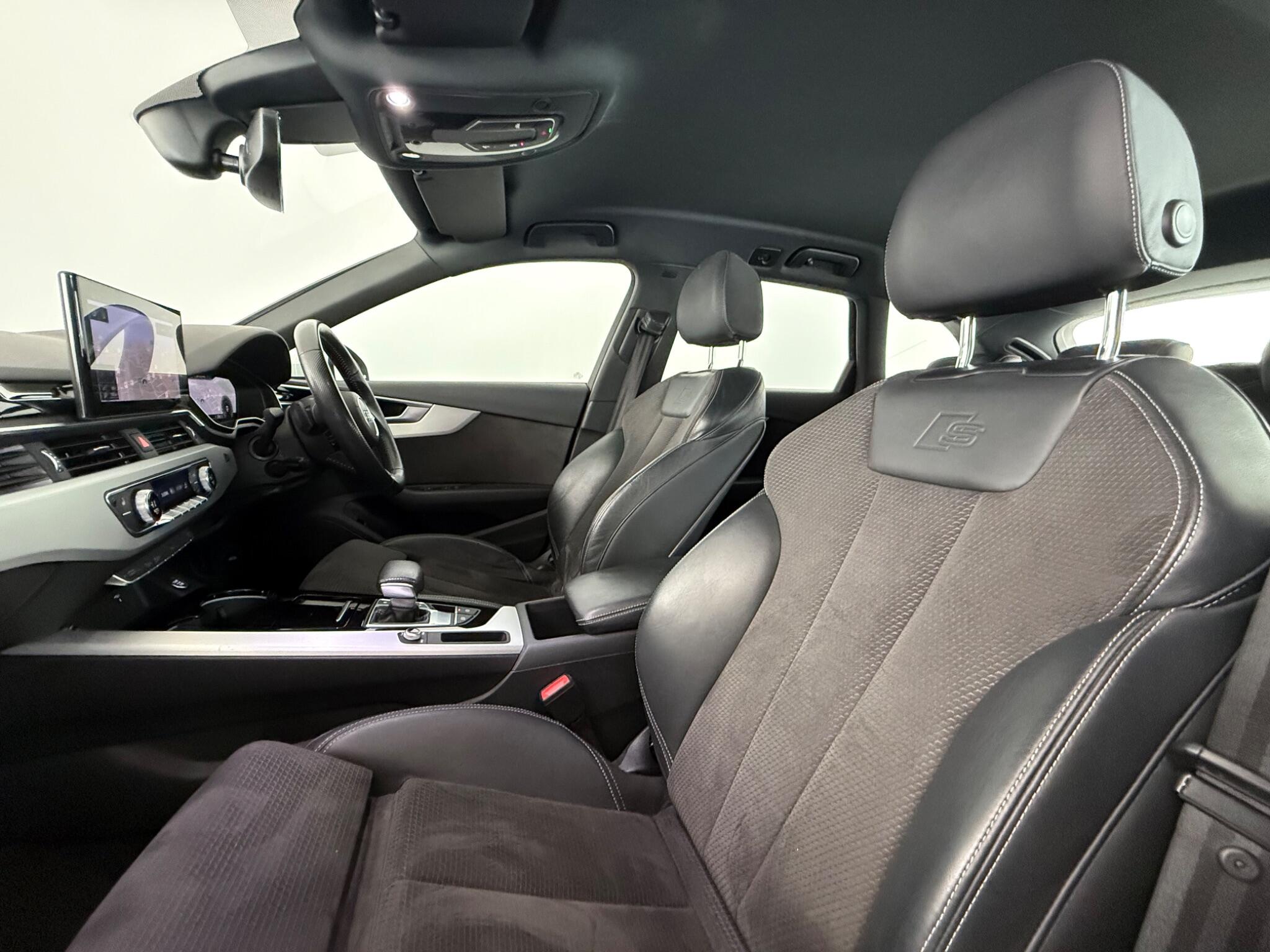 Audi A4 view 24