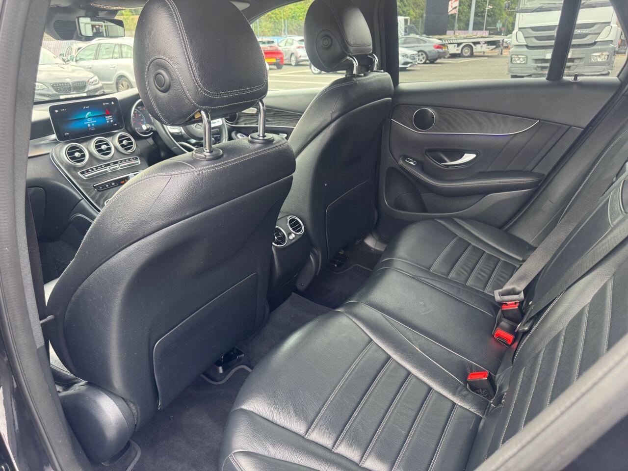 Mercedes-Benz GLC view 14