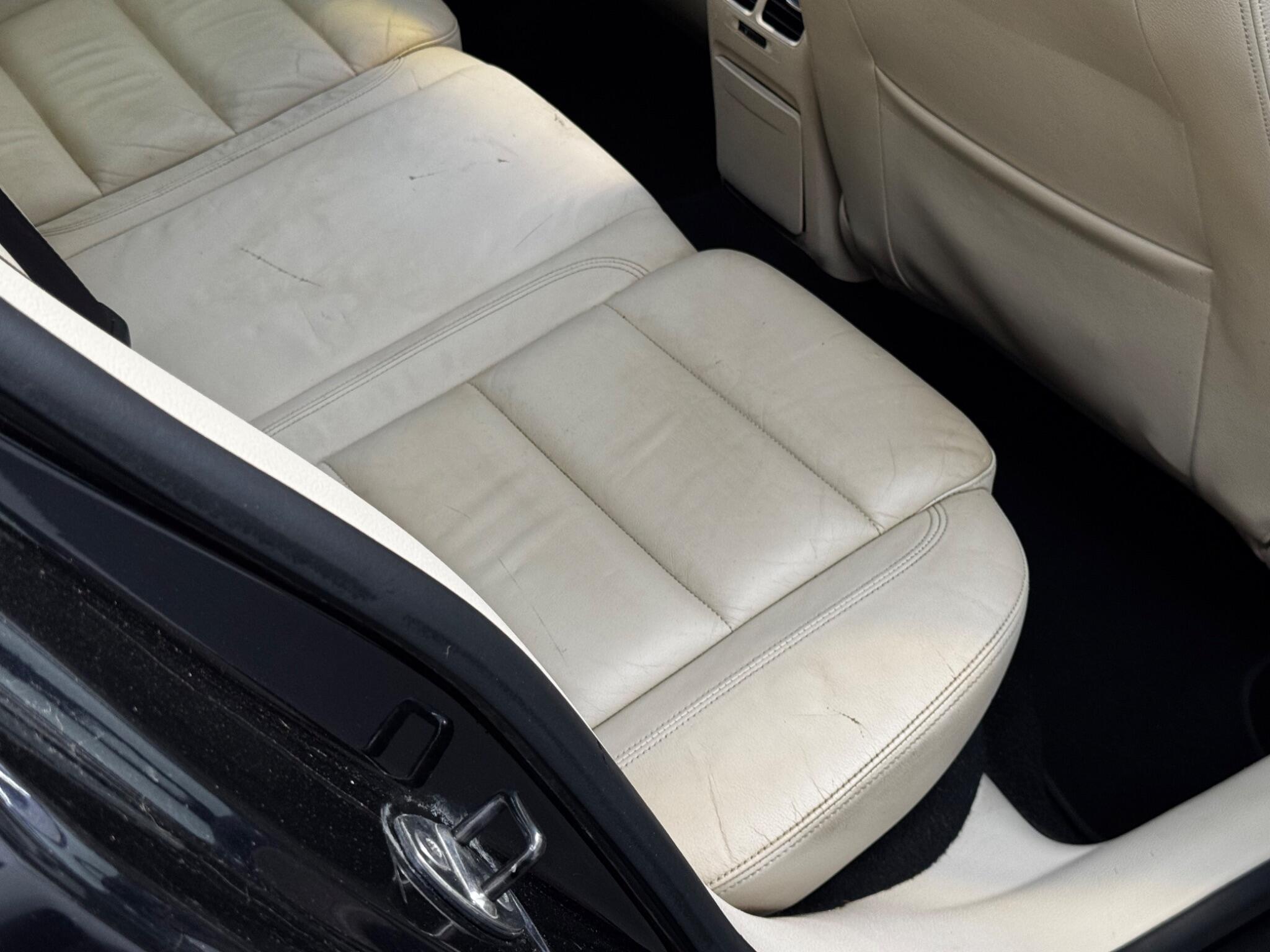 Volkswagen Golf view 52