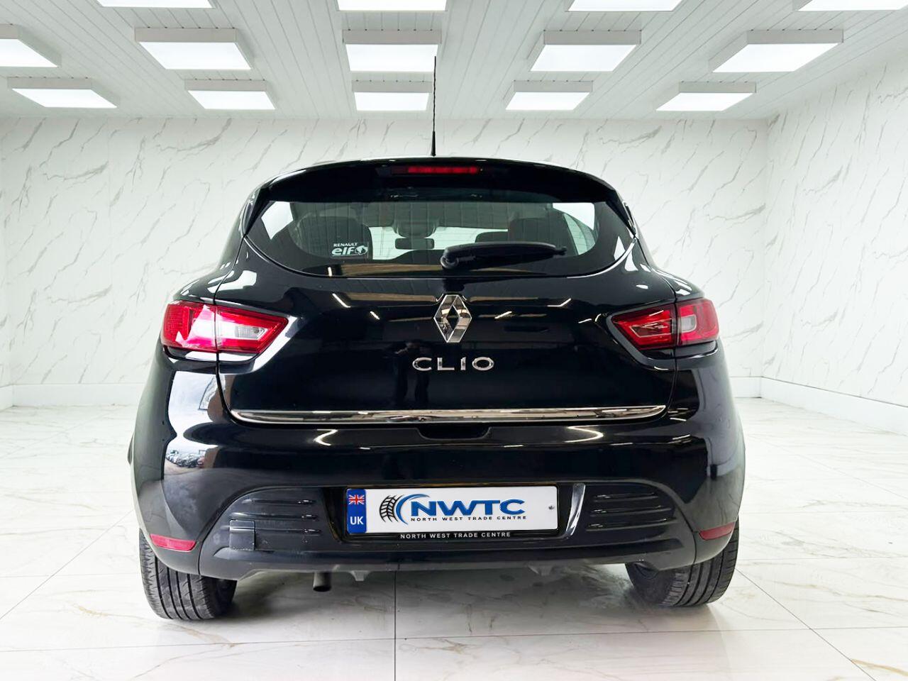 Renault Clio view 11