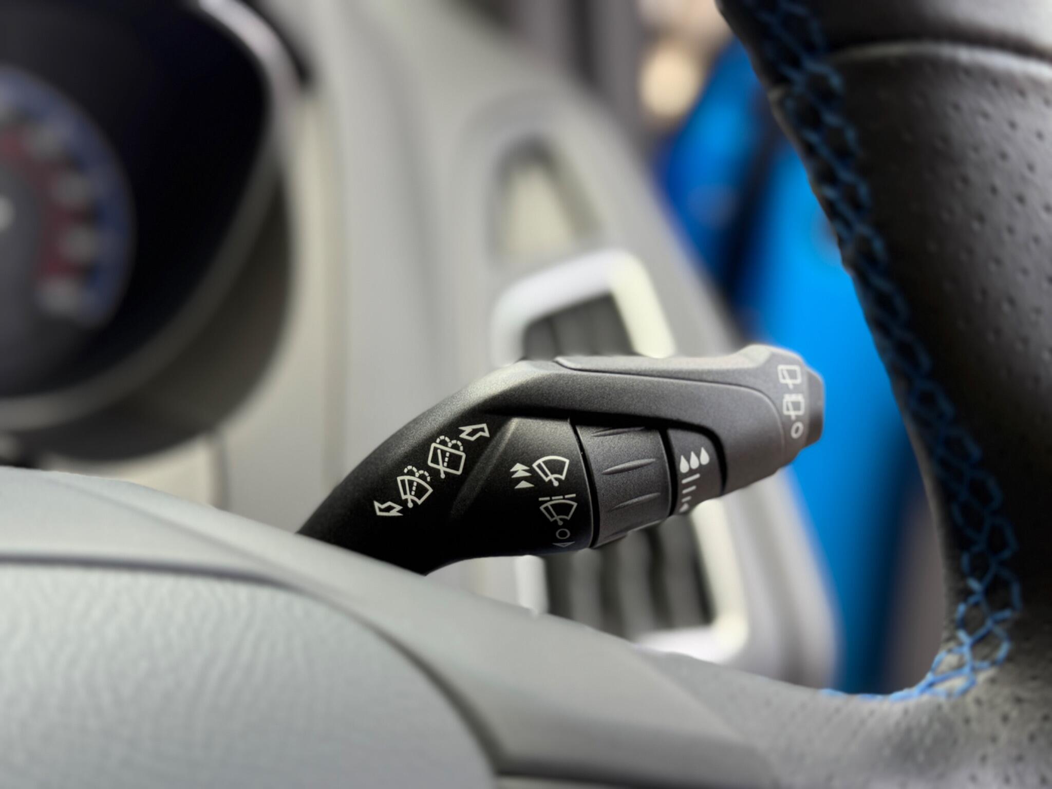 Ford Focus view 74