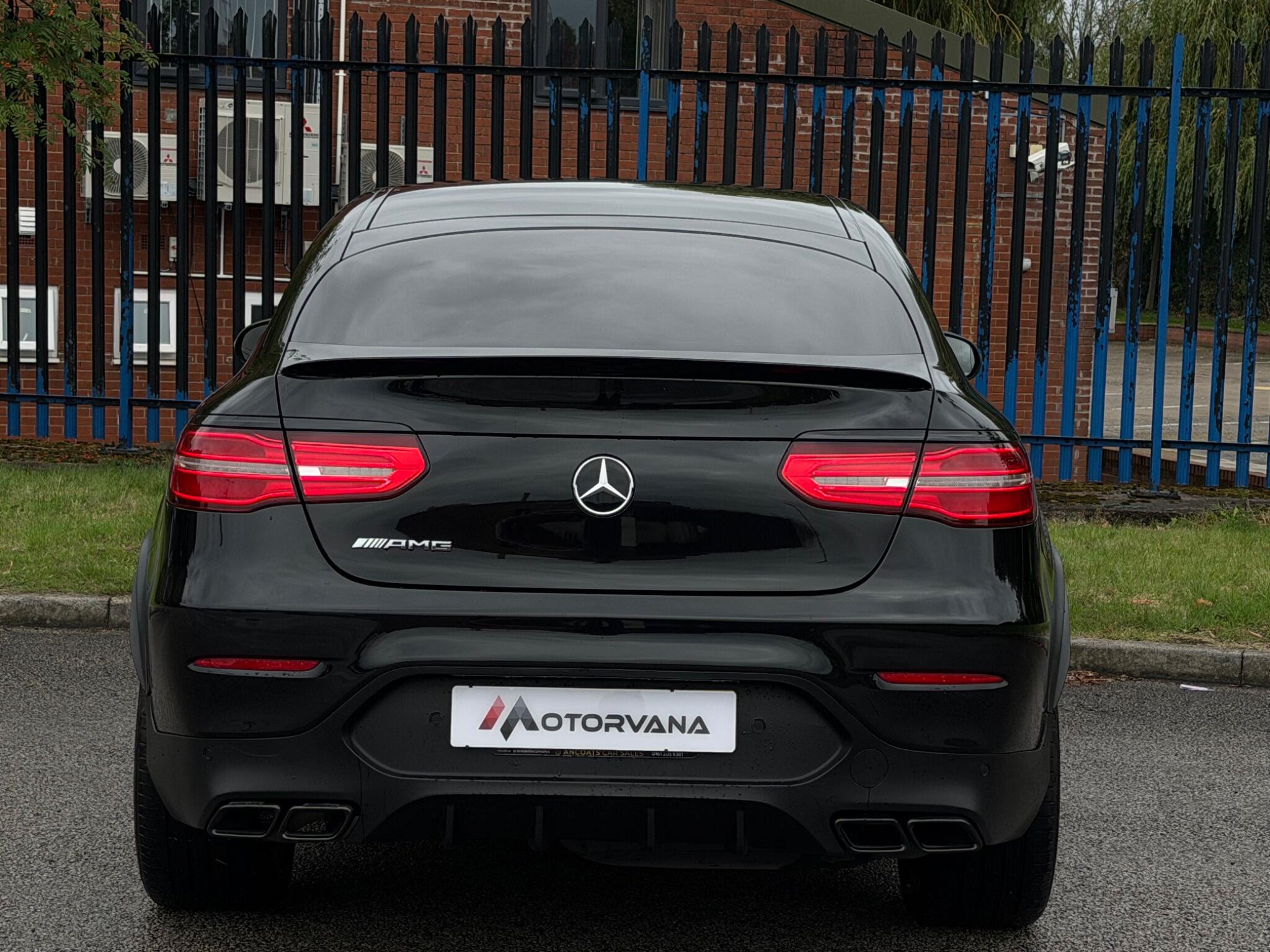 Mercedes-Benz GLC view 8