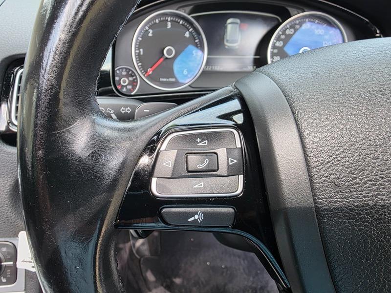 2015 Volkswagen Touareg image 53