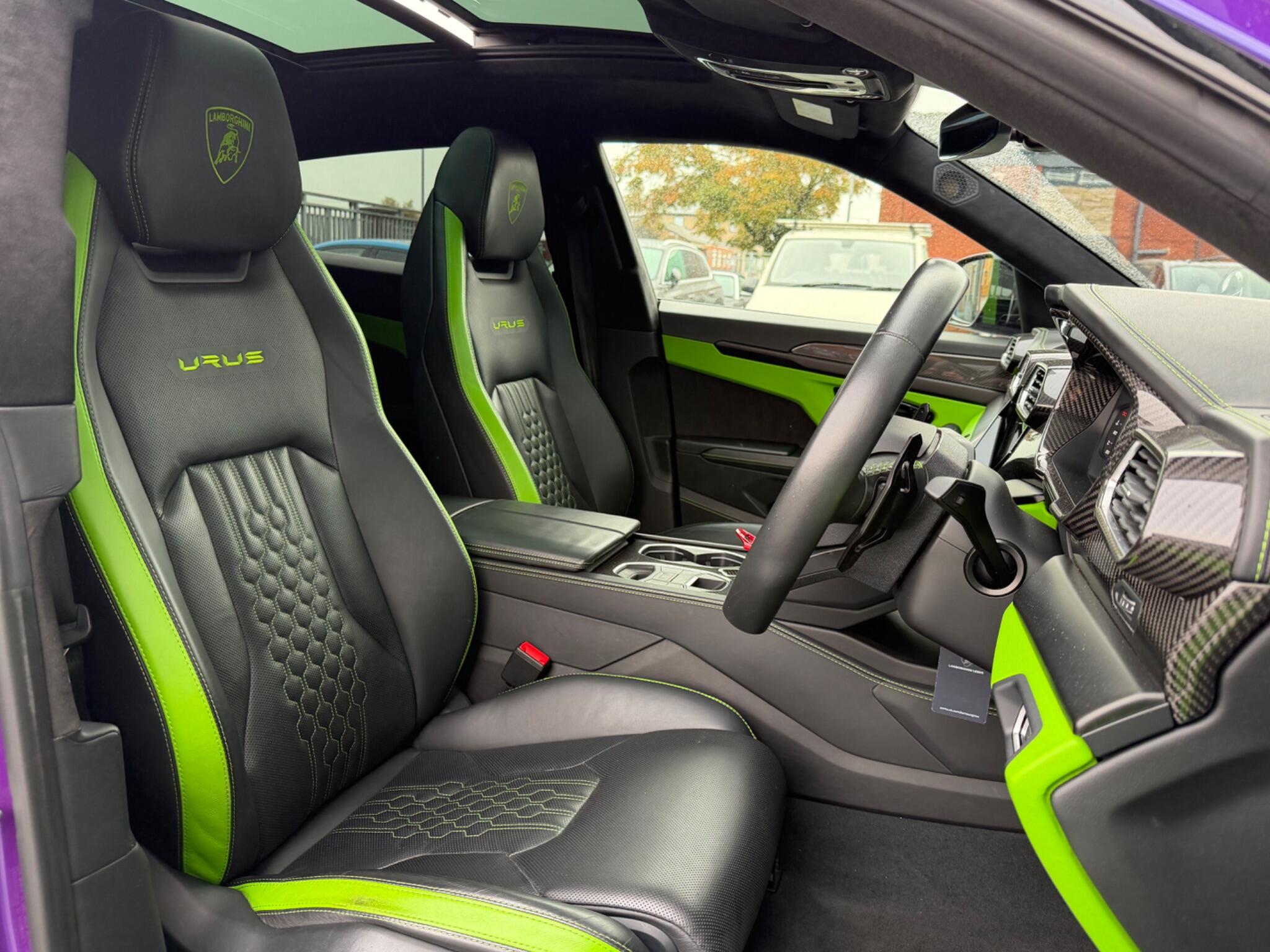 Lamborghini Urus view 2