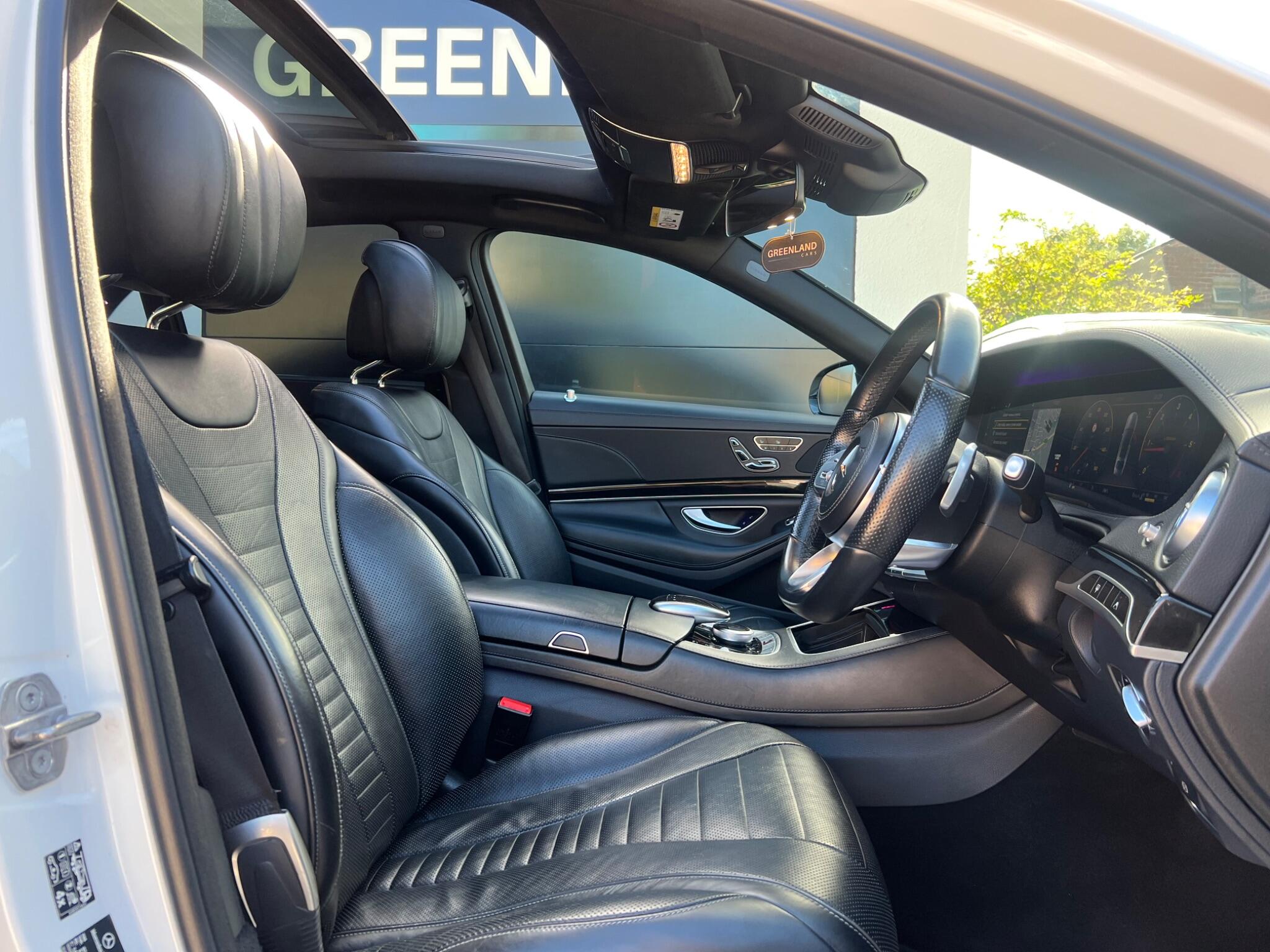 Mercedes-Benz S-Class view 11