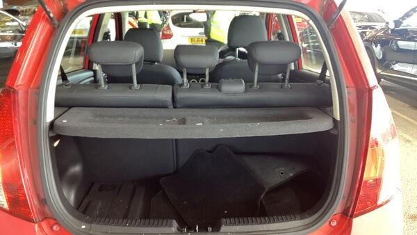 Hyundai i10 view 7