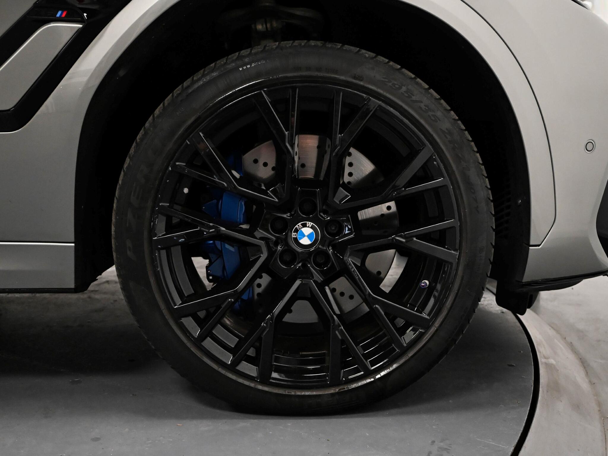 BMW X6 M view 64