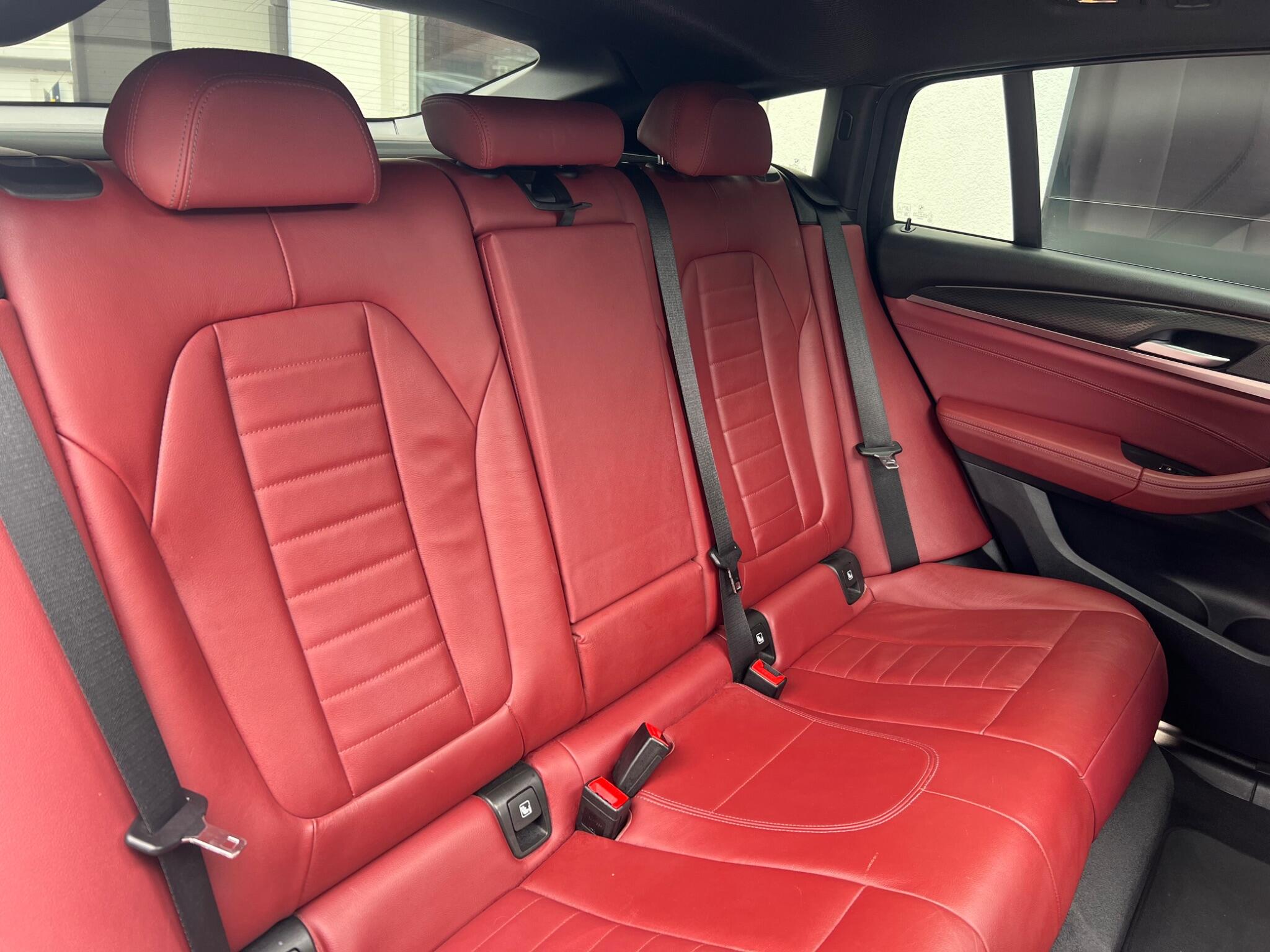 BMW X4 view 48