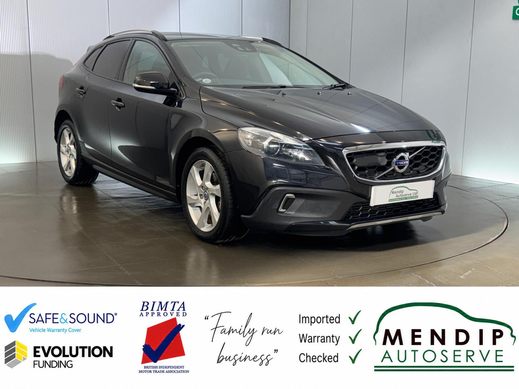 Volvo V40 Cross Country view 33