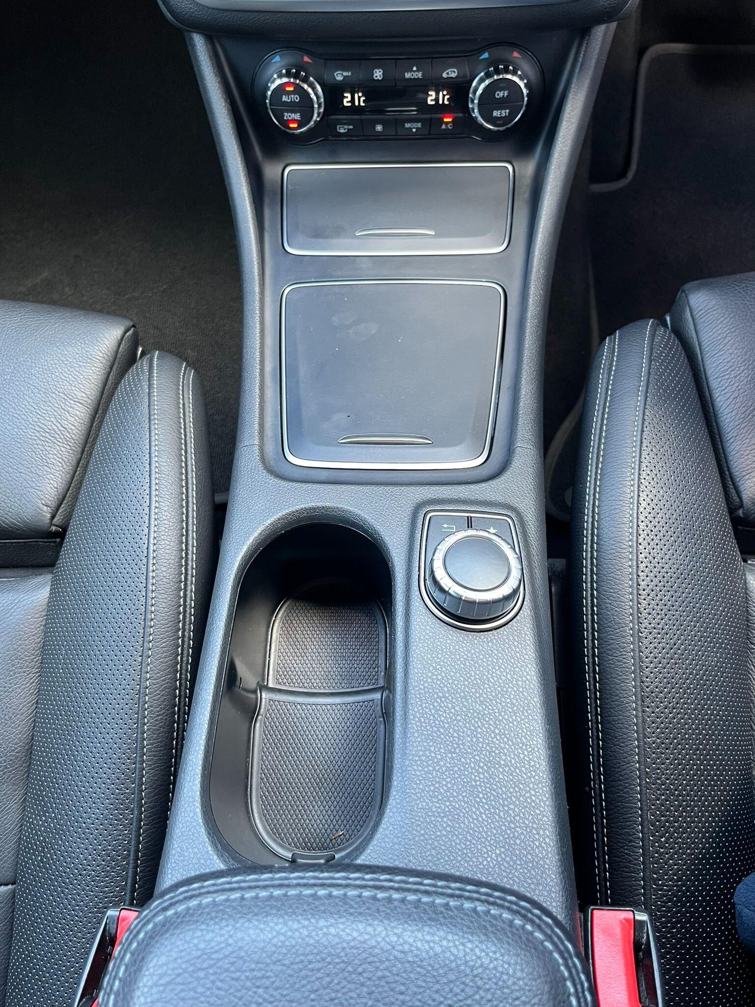 Mercedes-Benz Cla view 23