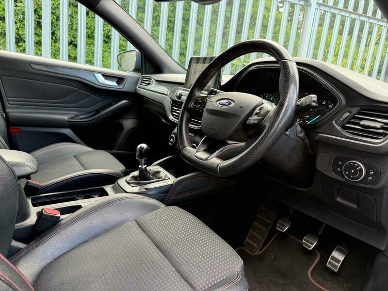 2018 Ford Focus image 19