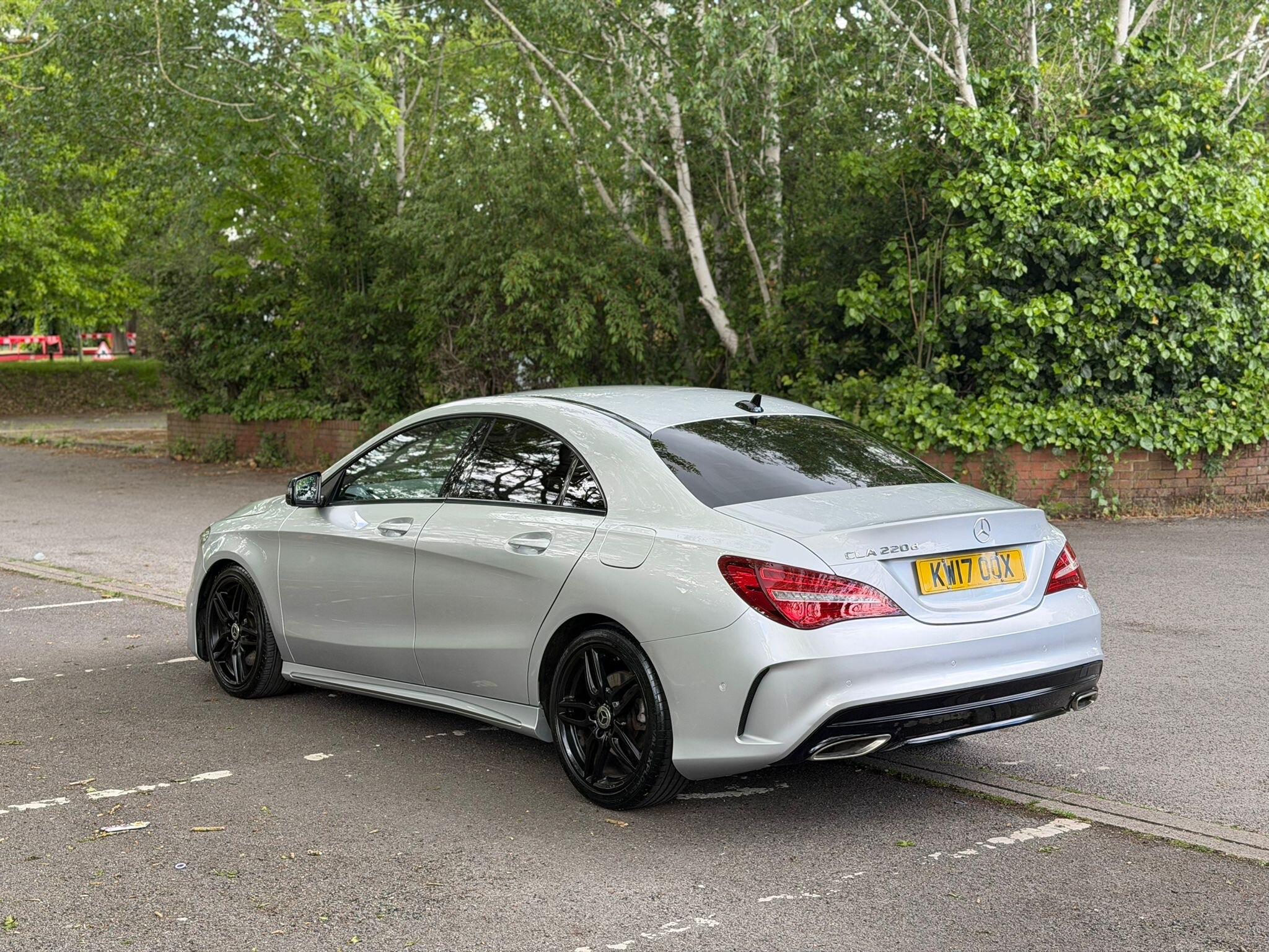 Mercedes-Benz Cla view 6