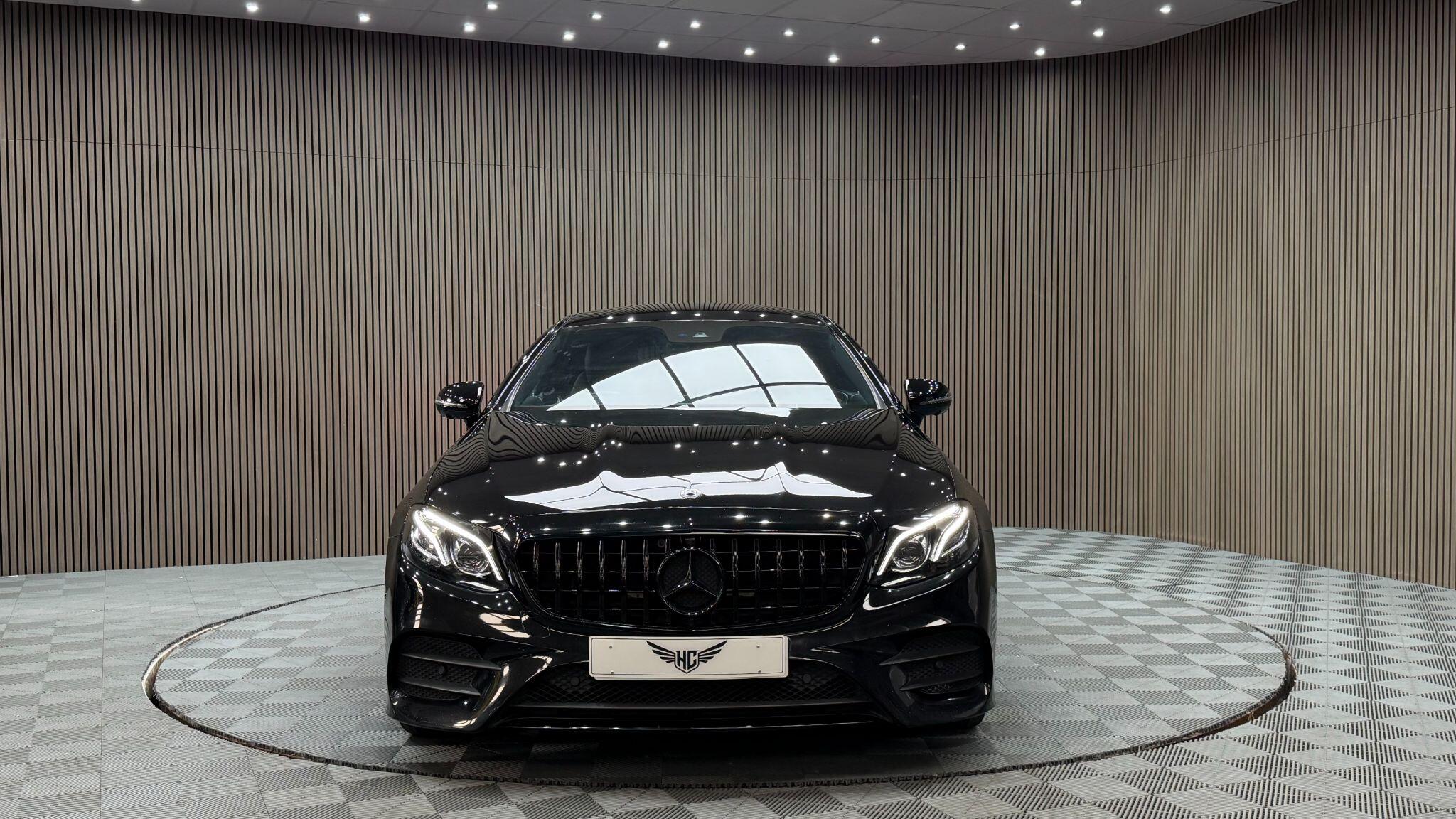 Mercedes-Benz E-Class view 5
