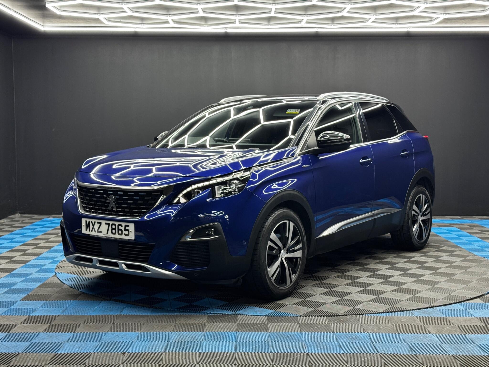Peugeot 3008 view 3