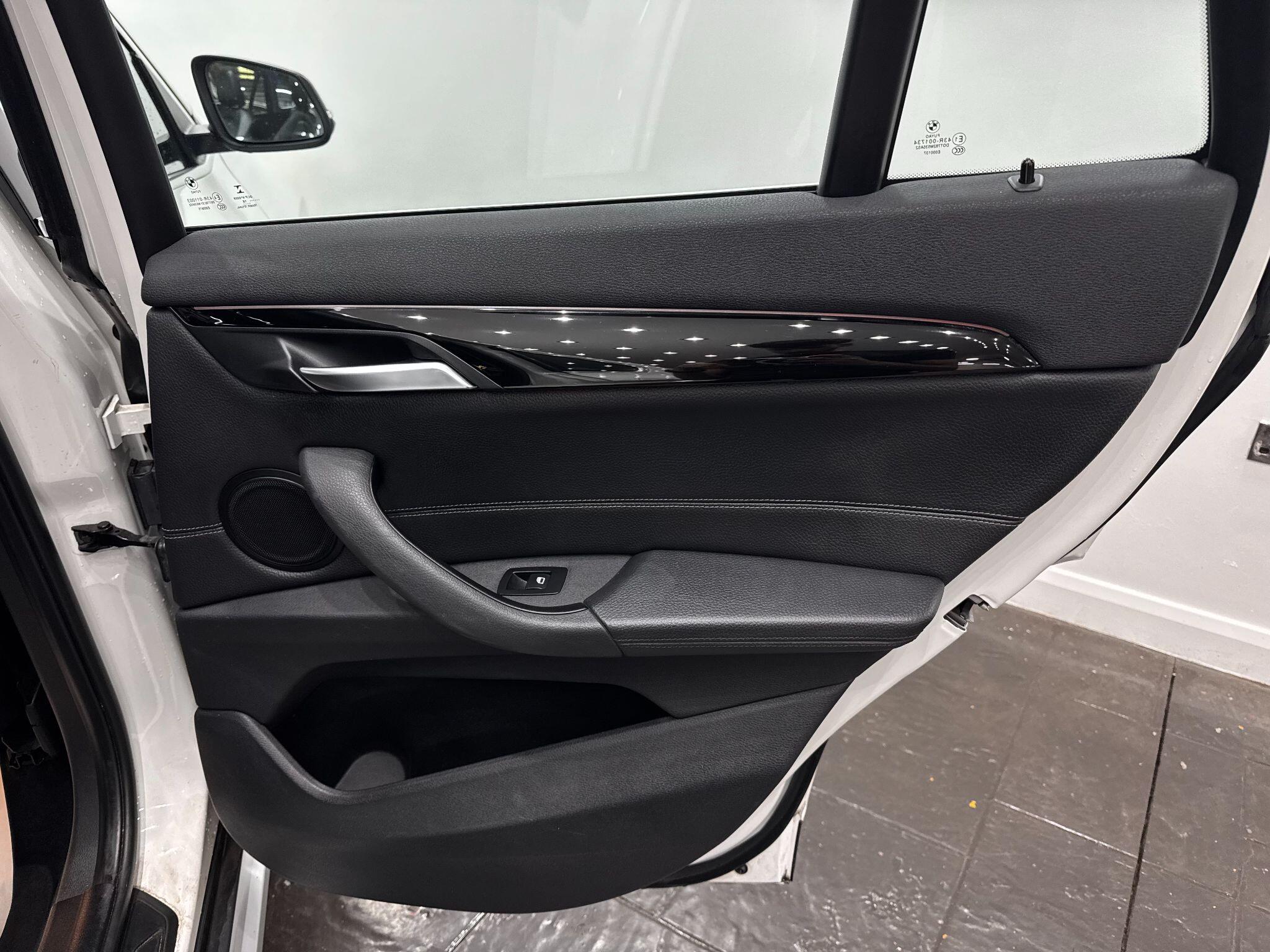 BMW X1 view 38