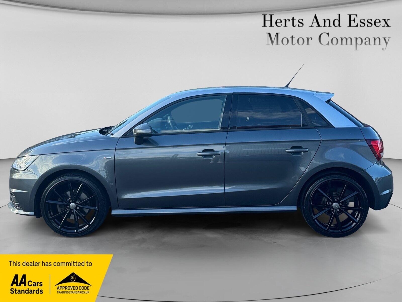 Audi A1 view 5
