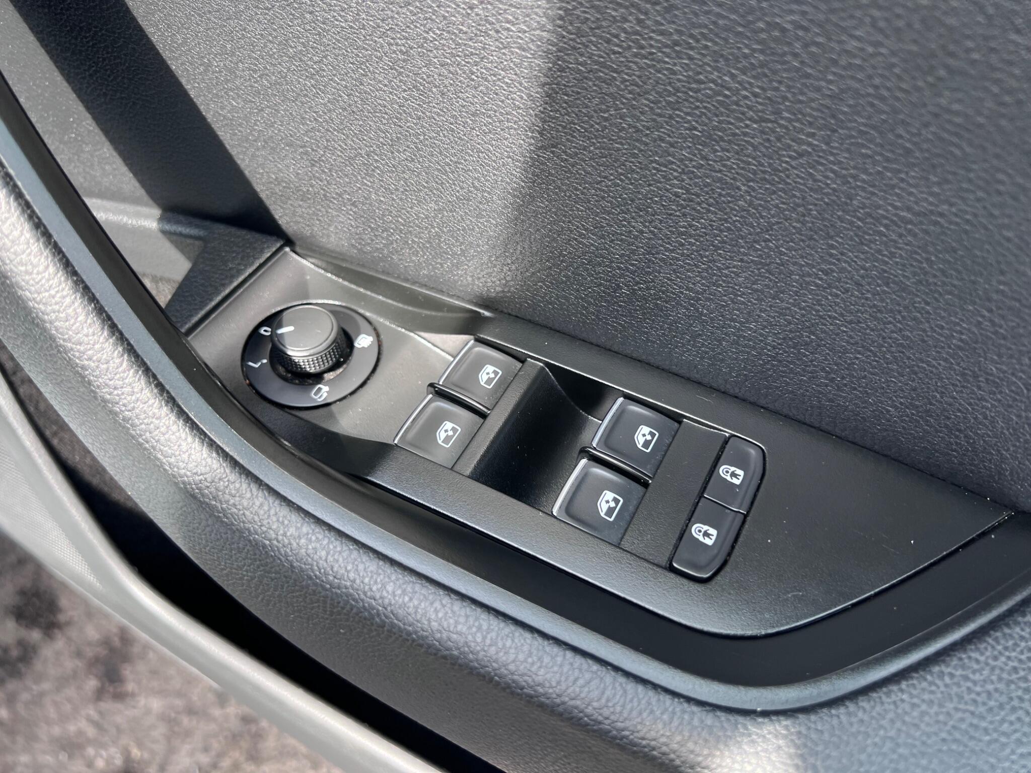 Skoda Superb view 32