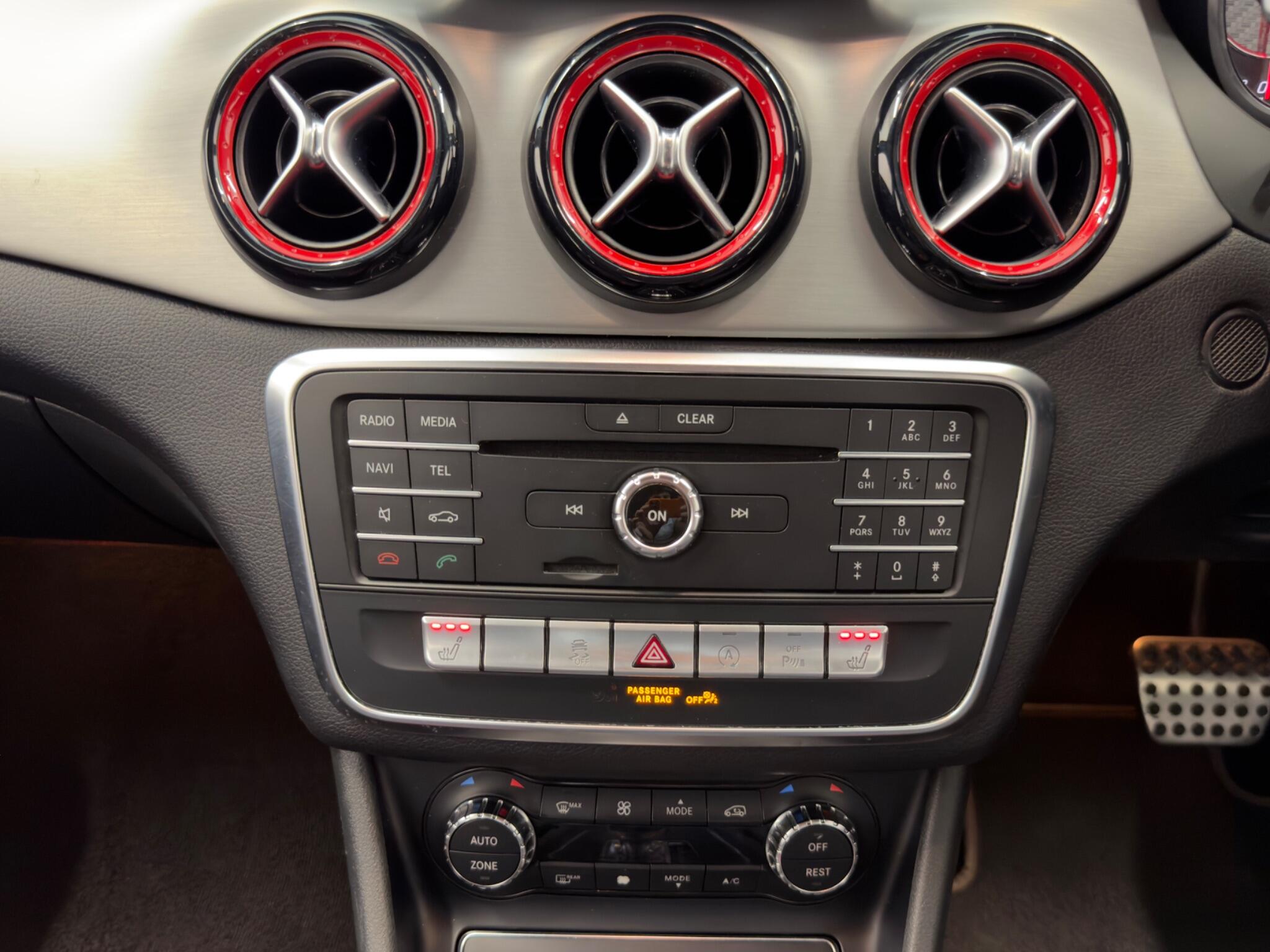 Mercedes-Benz Cla view 34