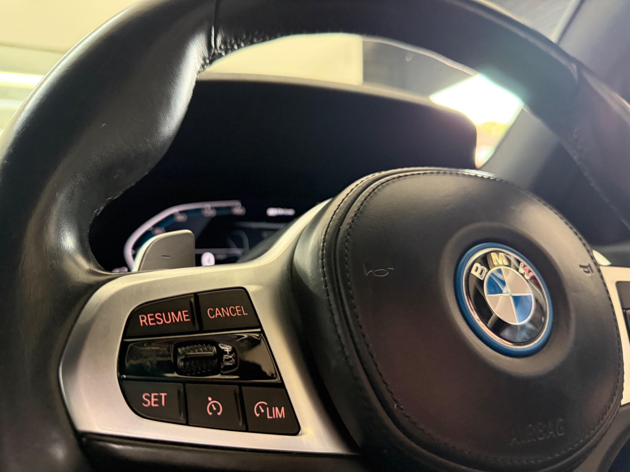 BMW 3 Series view 51