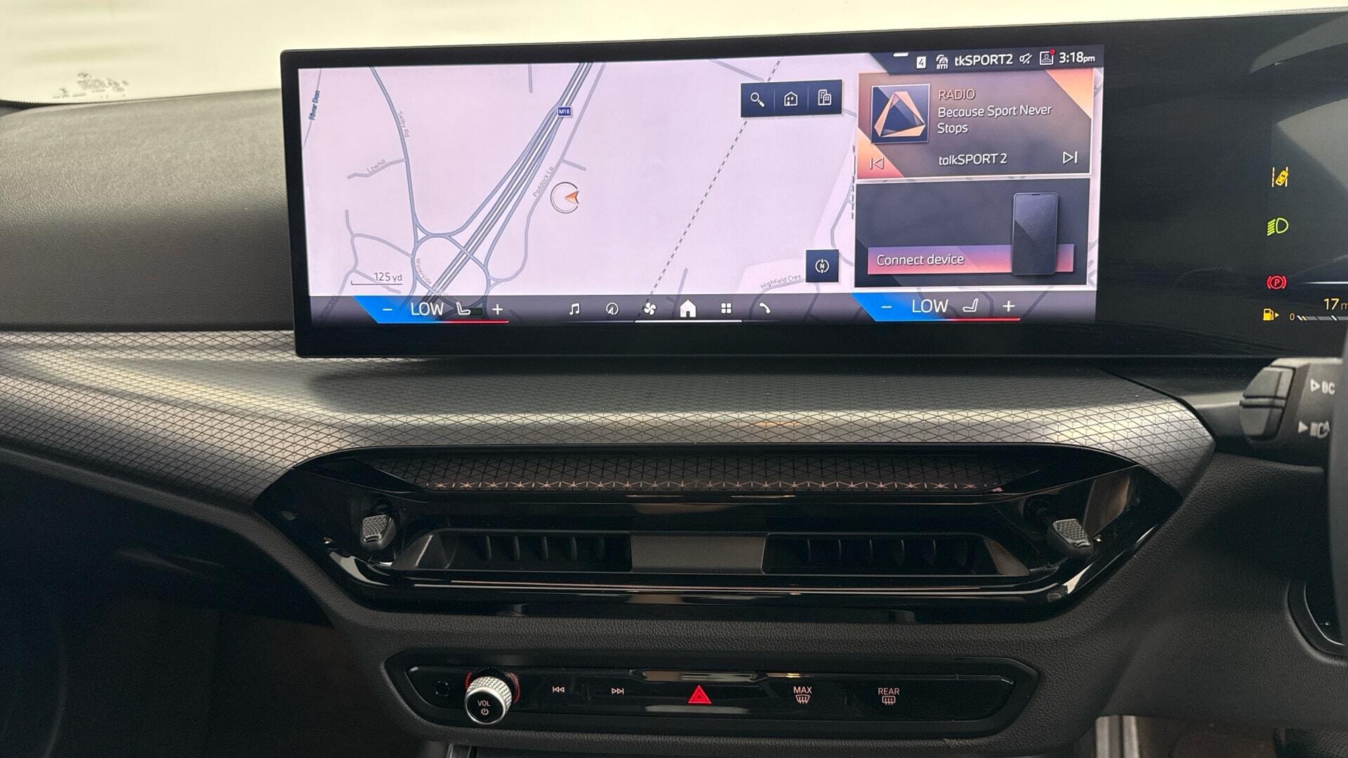 BMW 3 Series view 8