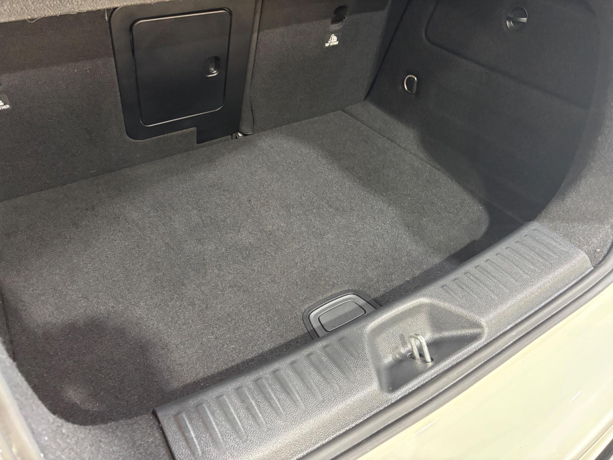 Mercedes-Benz A Class view 56