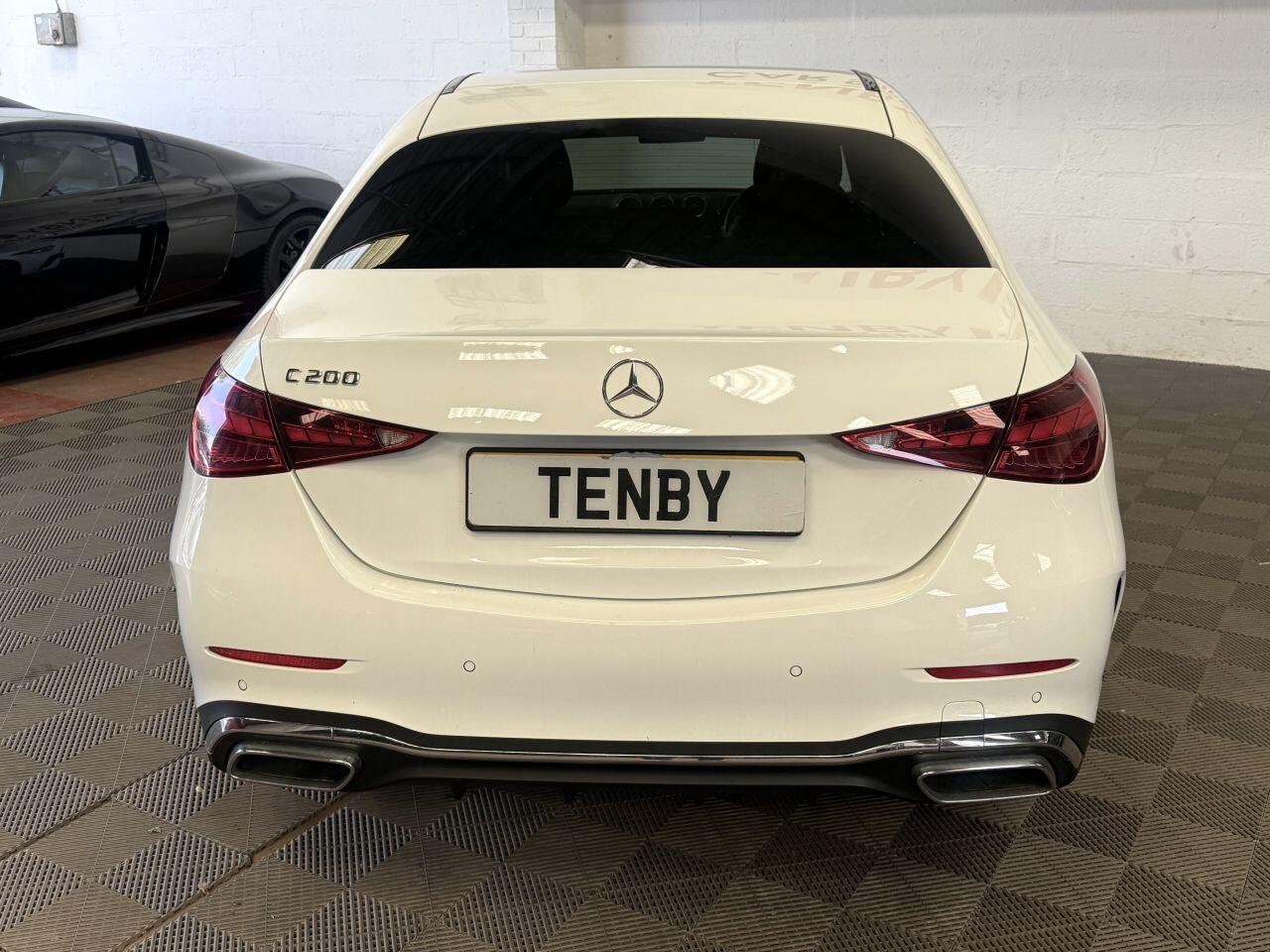 Mercedes-Benz C Class view 8