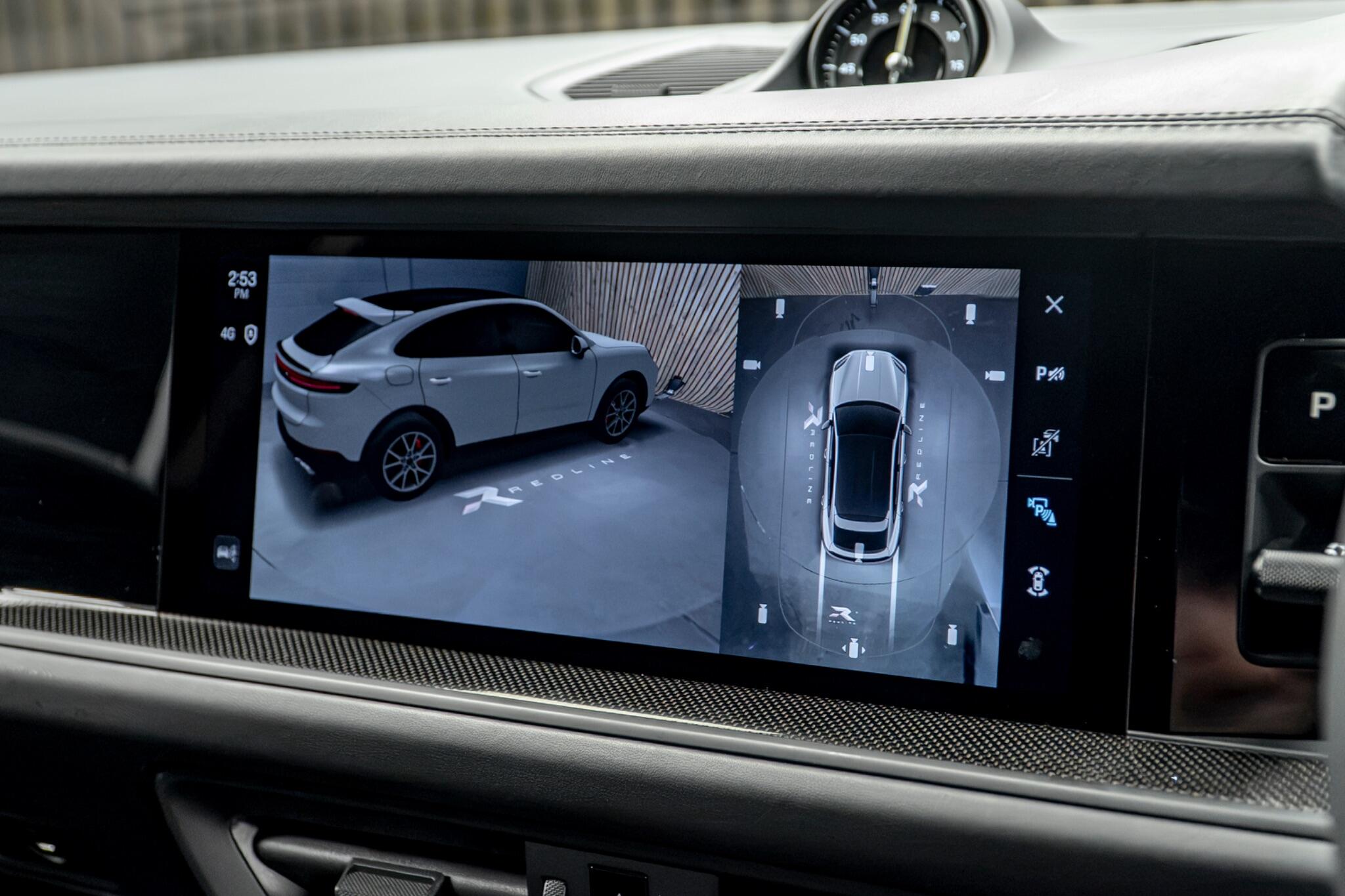 Porsche Cayenne view 26