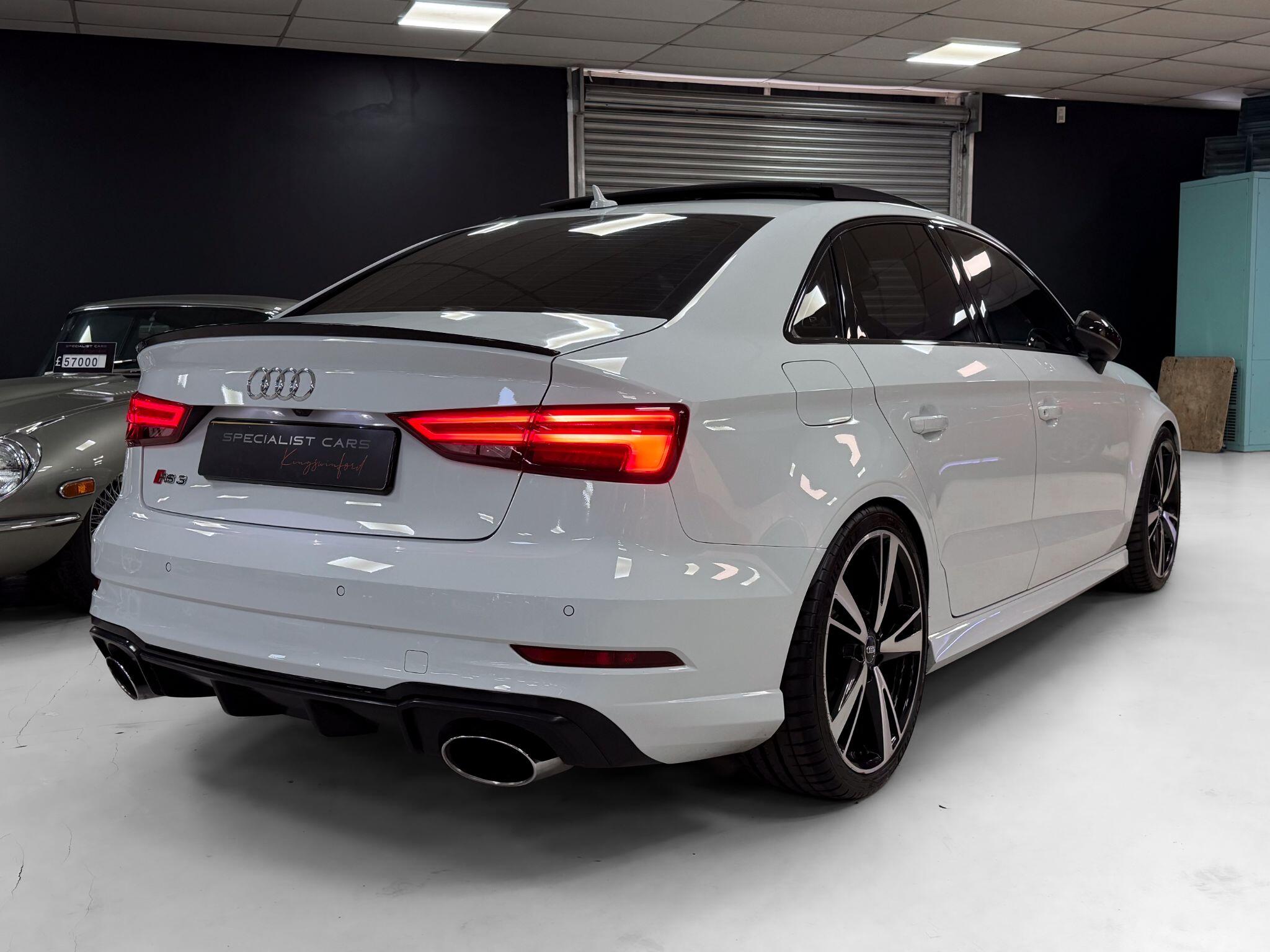 Audi RS3 view 21