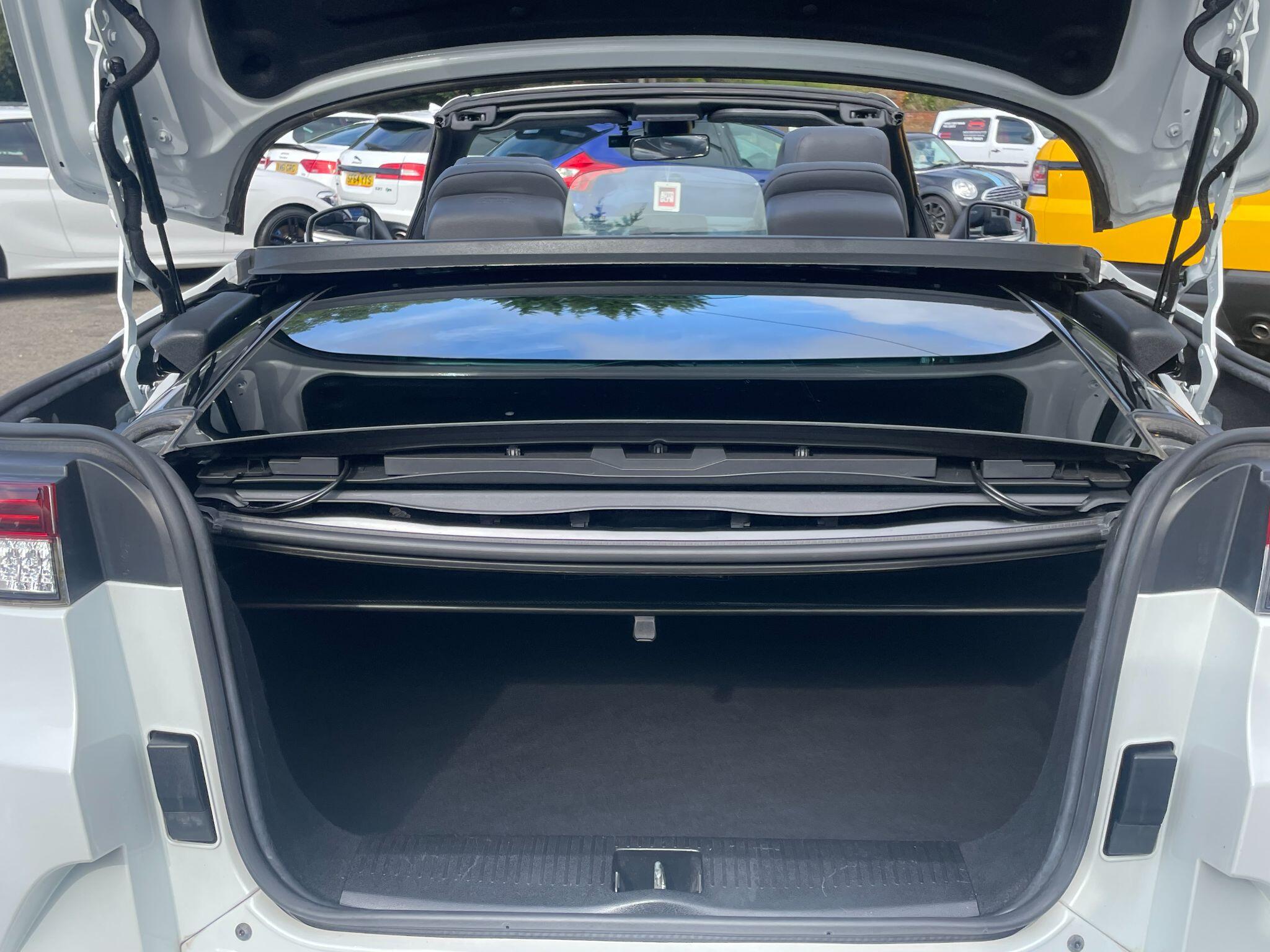 Renault Megane view 20