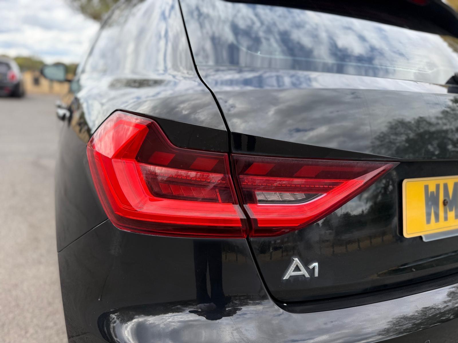 Audi A1 view 45