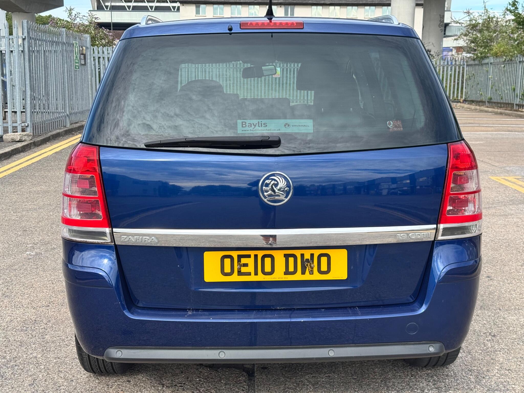 Vauxhall Zafira view 14