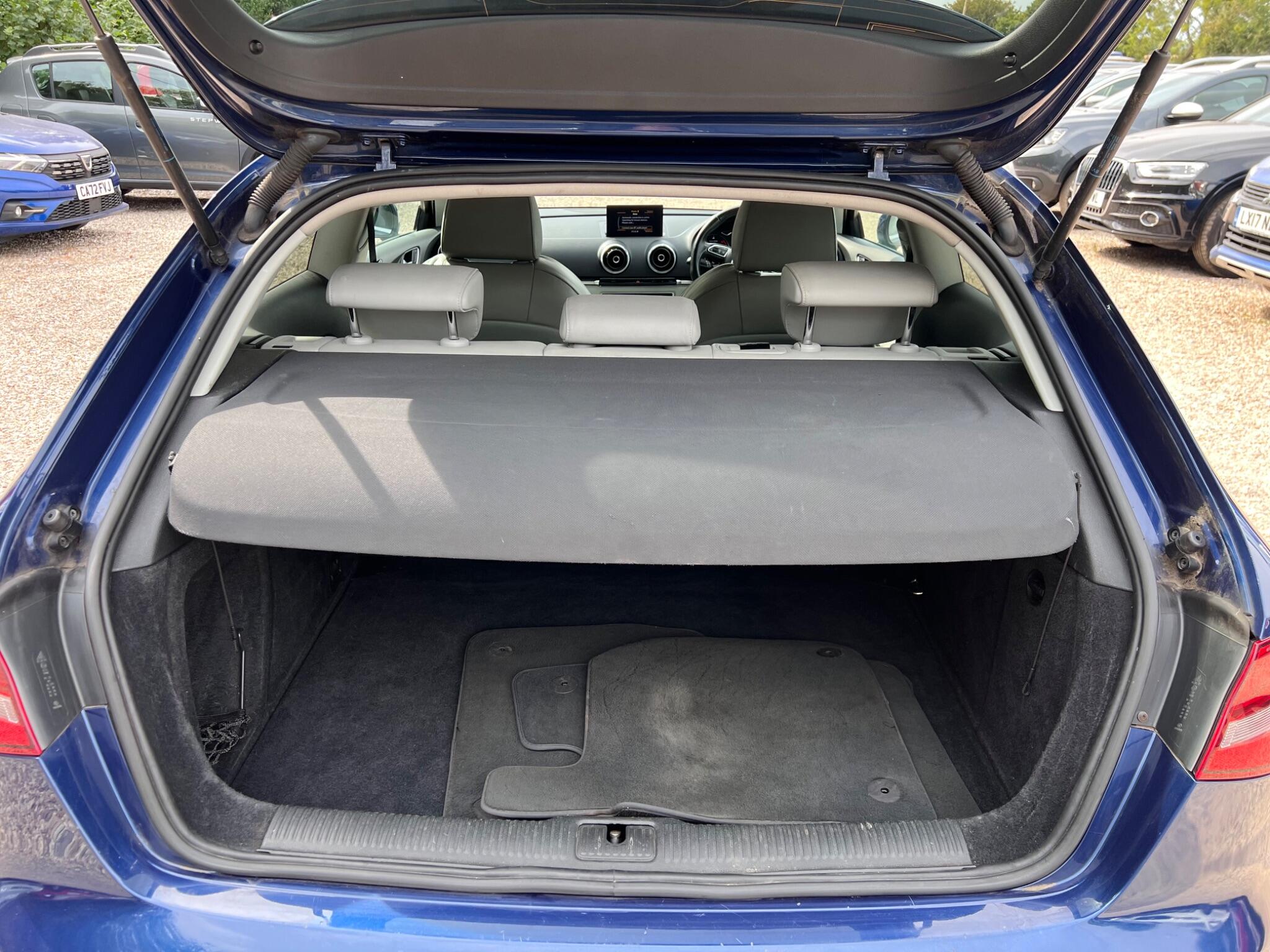 Audi A3 view 18