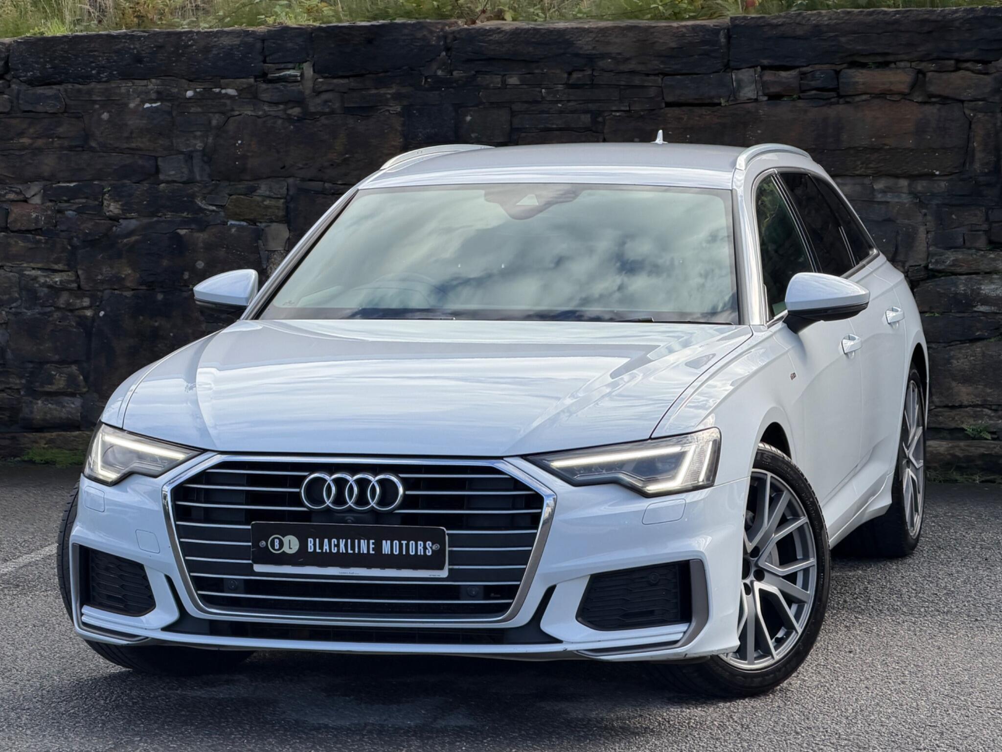 Audi A6 view 3
