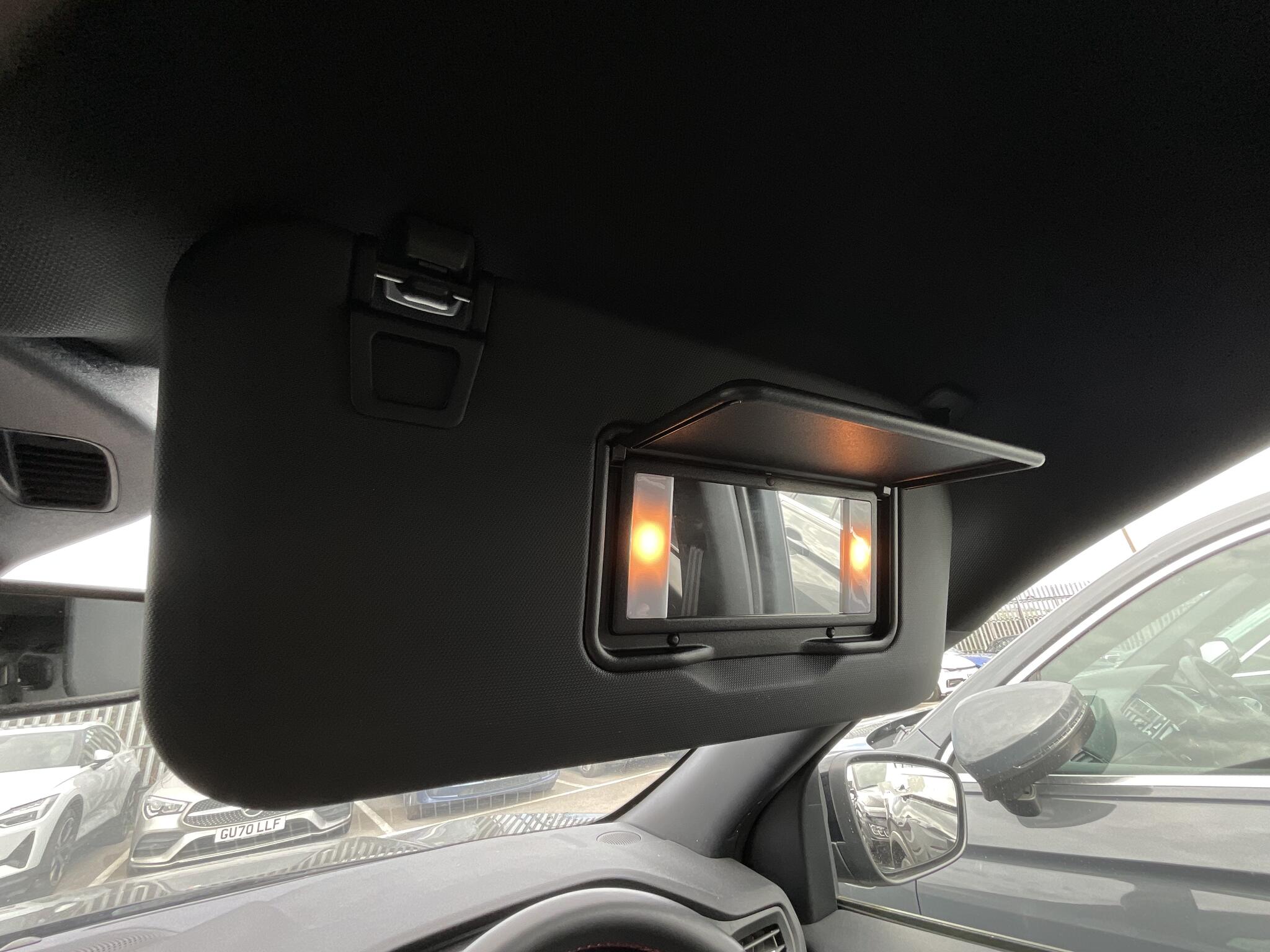 Ford Kuga view 36