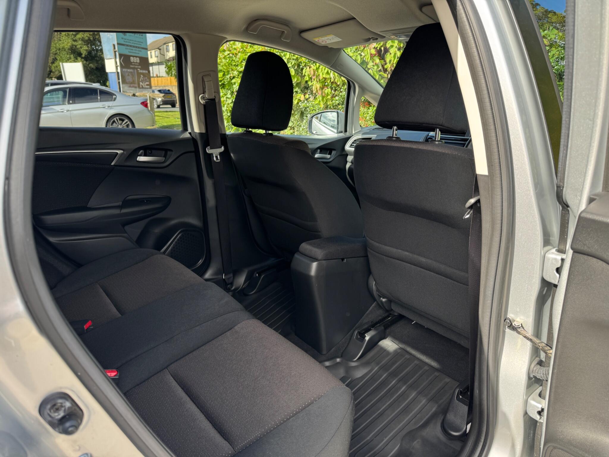 Honda Jazz view 18